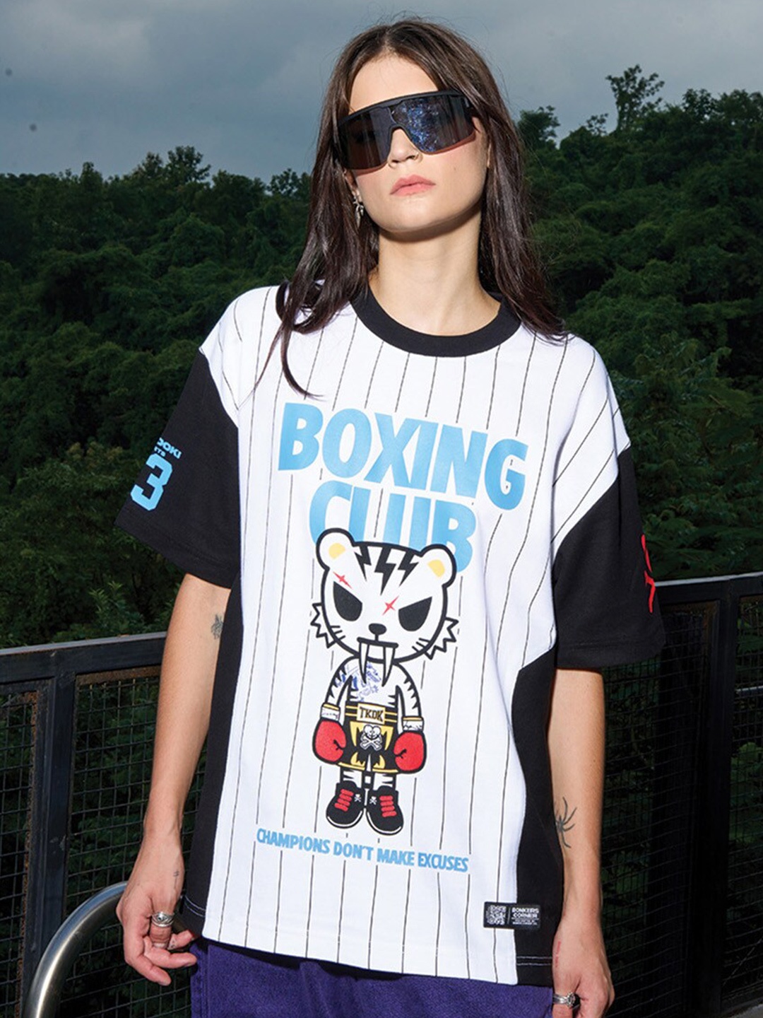 

Bonkers Corner Graphic Printed Drop-Shoulder Sleeves Oversized Cotton T-shirt, White
