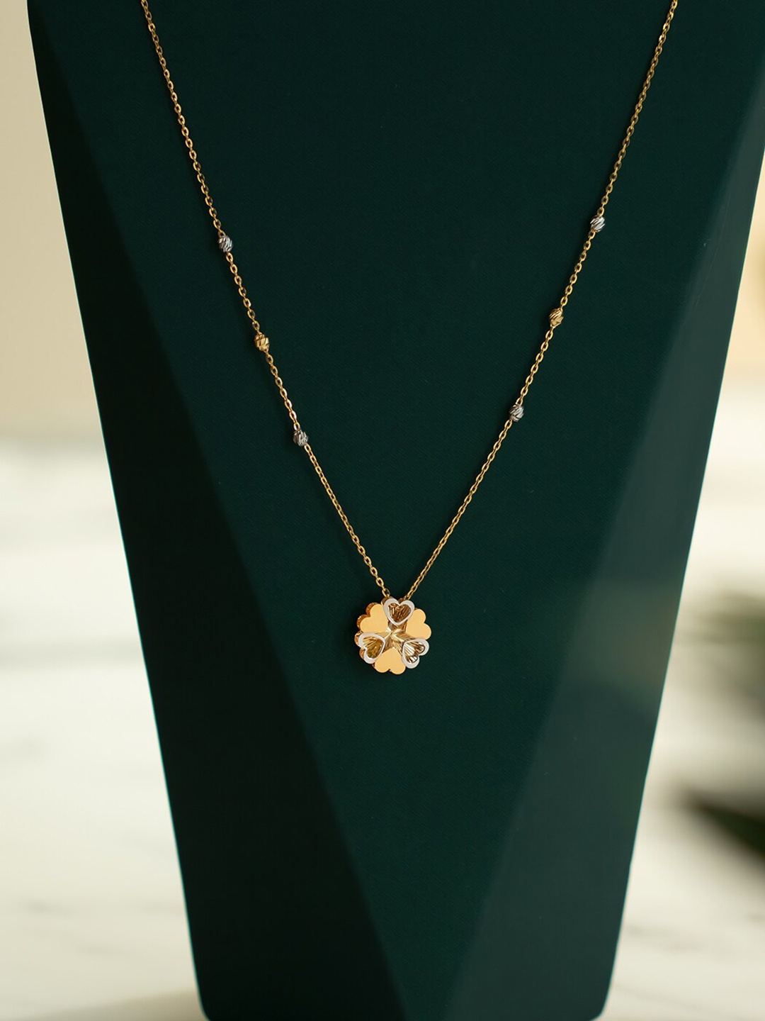 

BHIMA 22KT Gold Love Pendant Necklace- 4.58 gm
