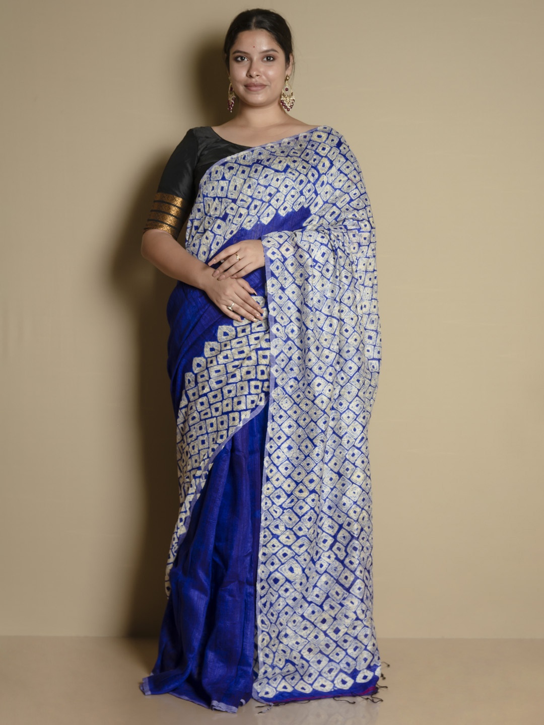 

SARIKA Geometric Printed Tissue Saree, Blue