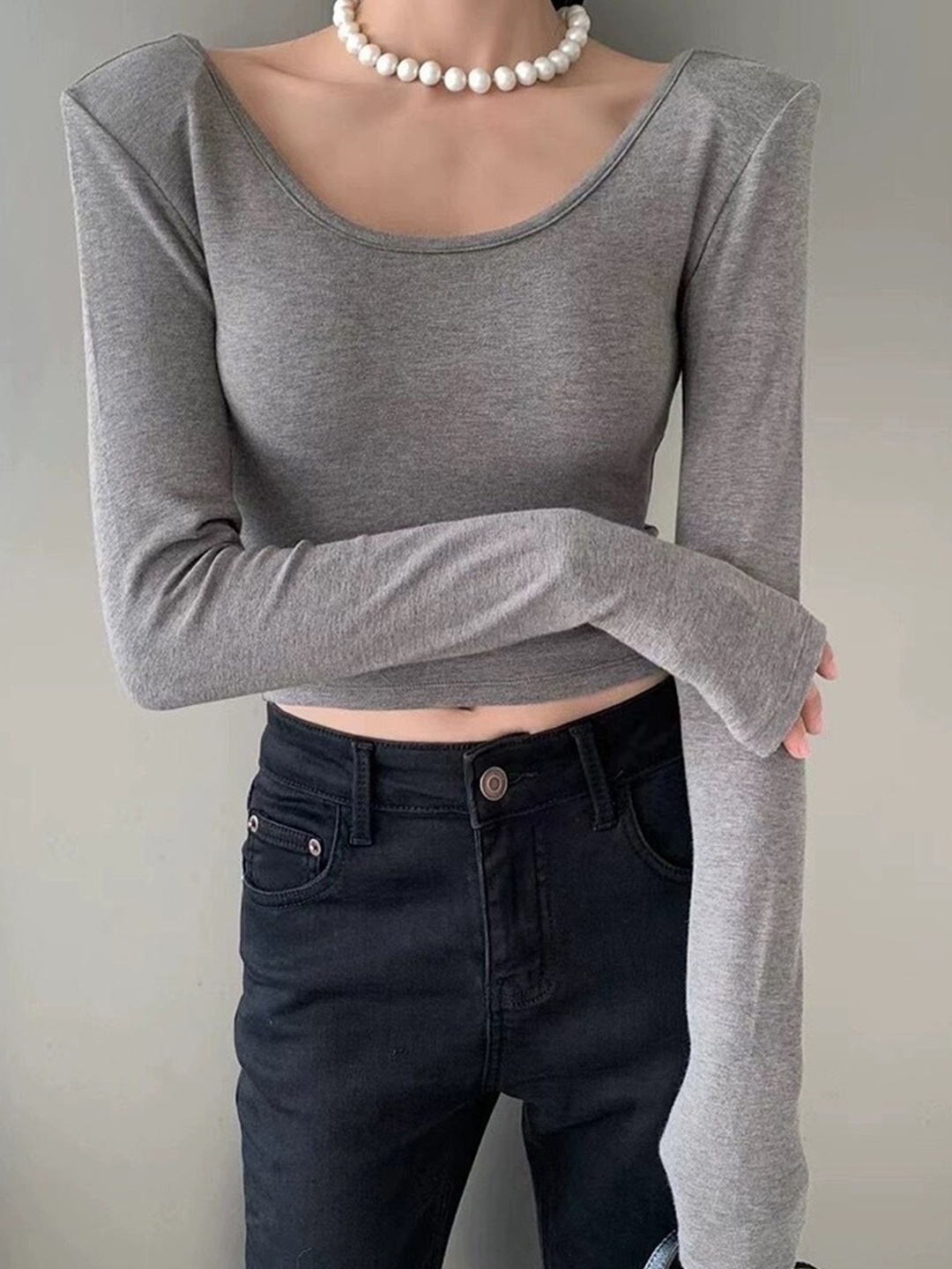 

LULU & SKY Round Neck Long Sleeves Crop Top, Grey