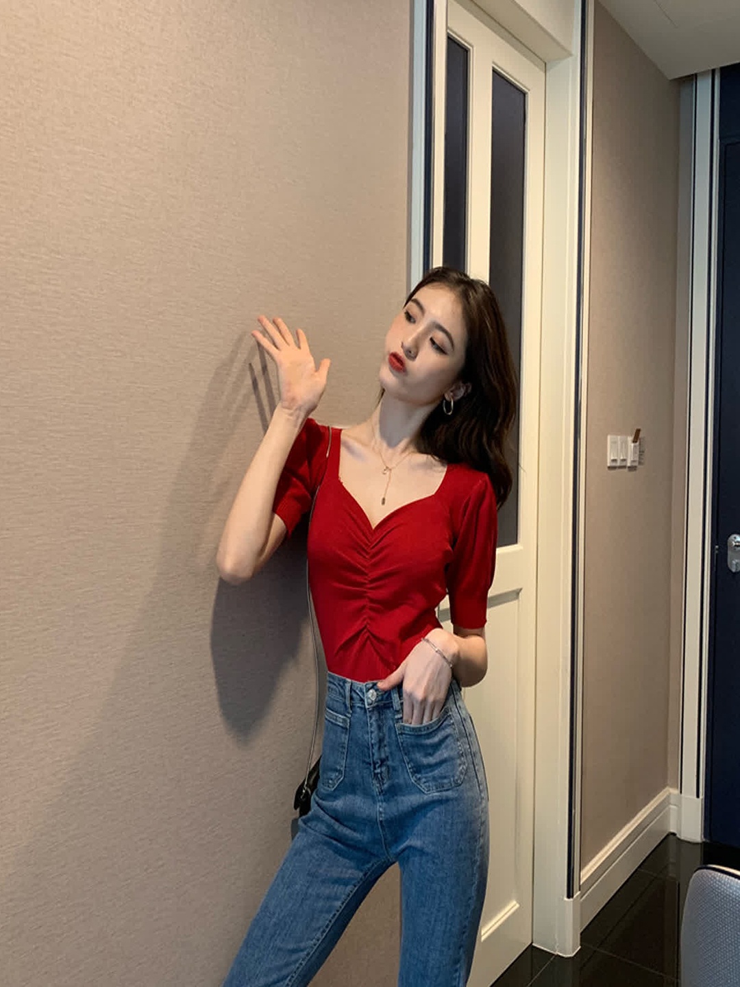

LULU & SKY Sweetheart Neck Puff Sleeves Ruched Regular Top, Red