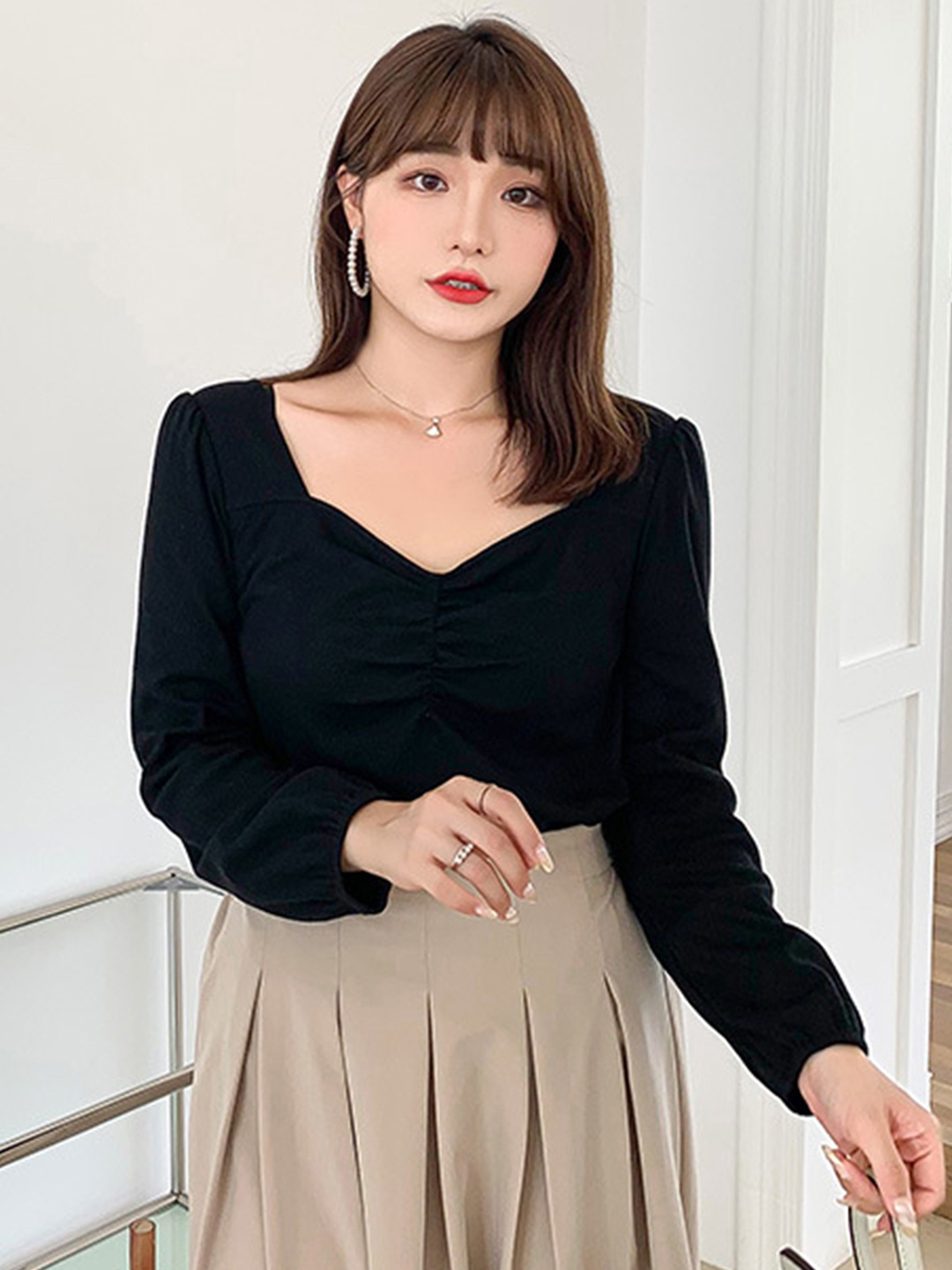 

LULU & SKY Puff Sleeves Cotton Regular Top, Black