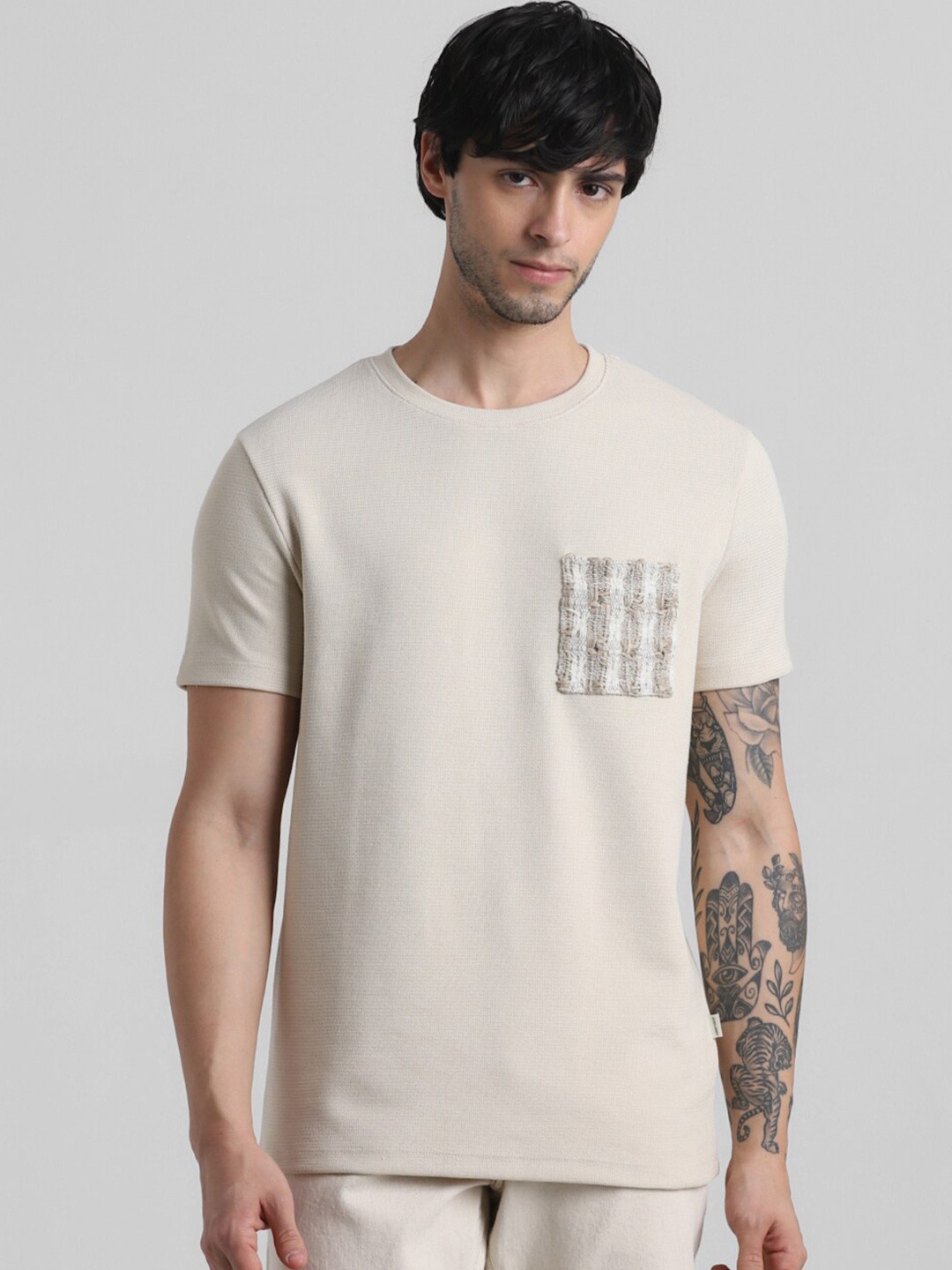

Jack & Jones Round Neck Casual Pockets T-shirt, Beige