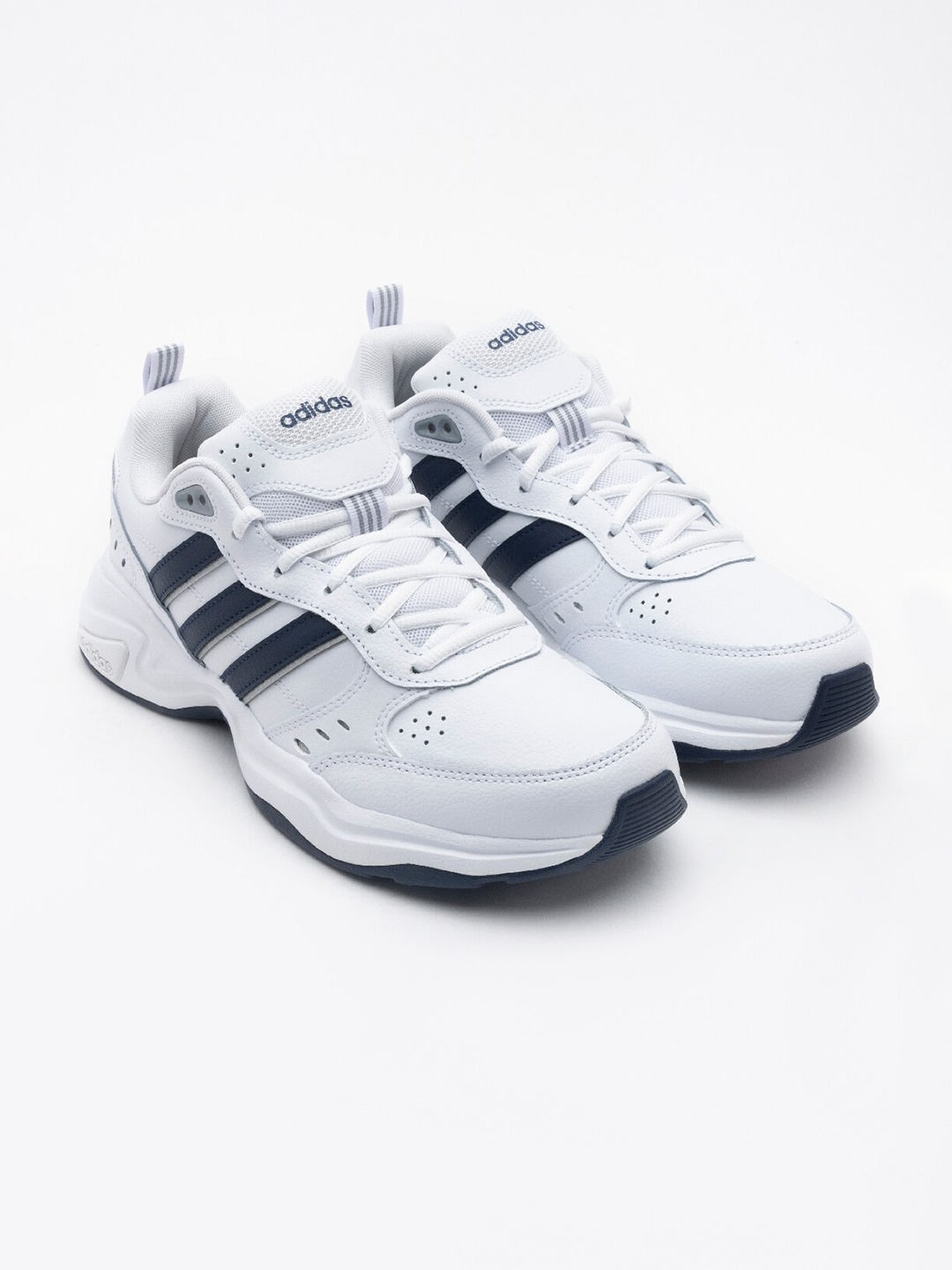 

ADIDAS Men STRUTTER Training or Gym Shoes, White
