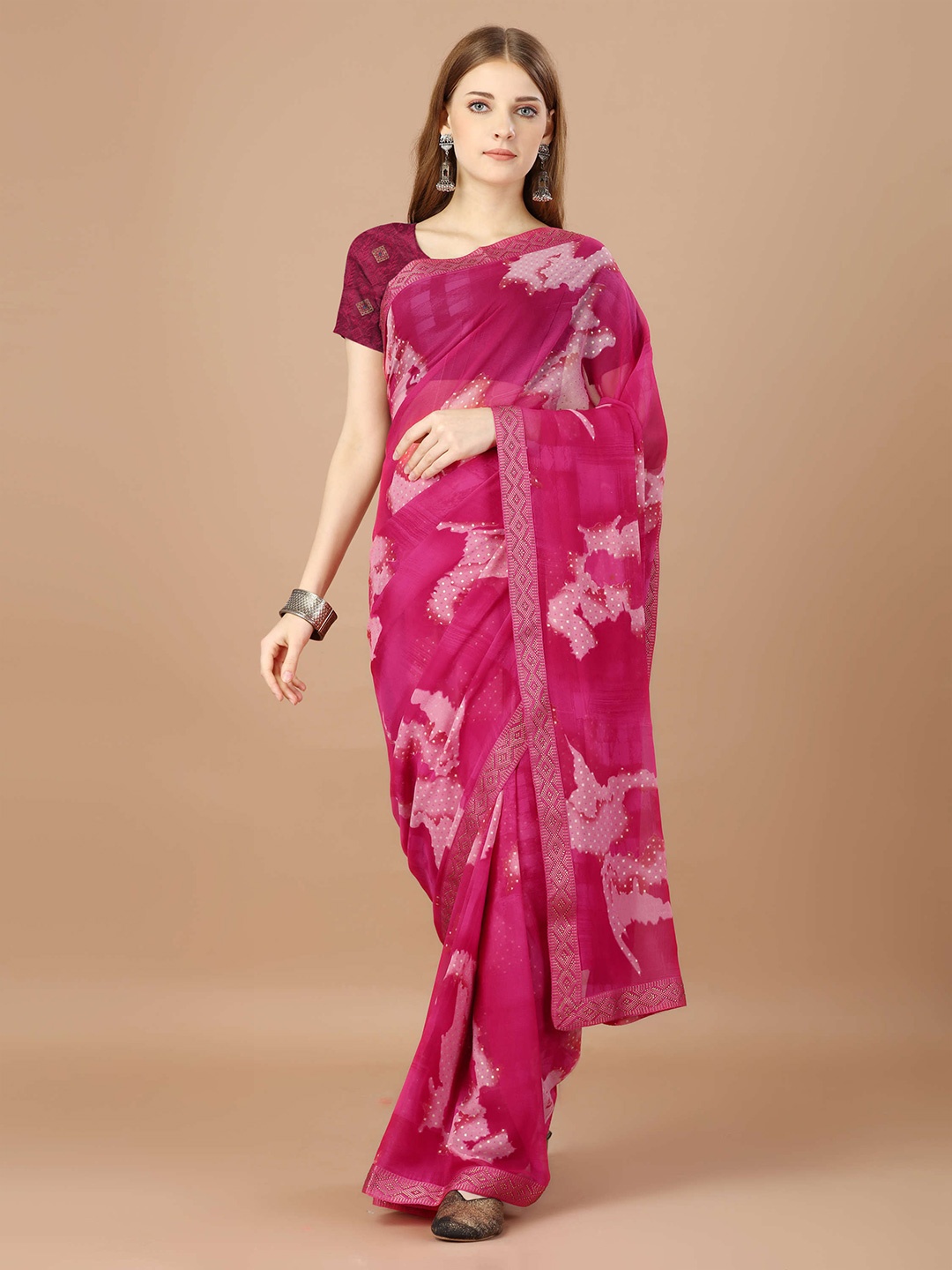 

Mitera Zari Pure Georgette Saree, Pink