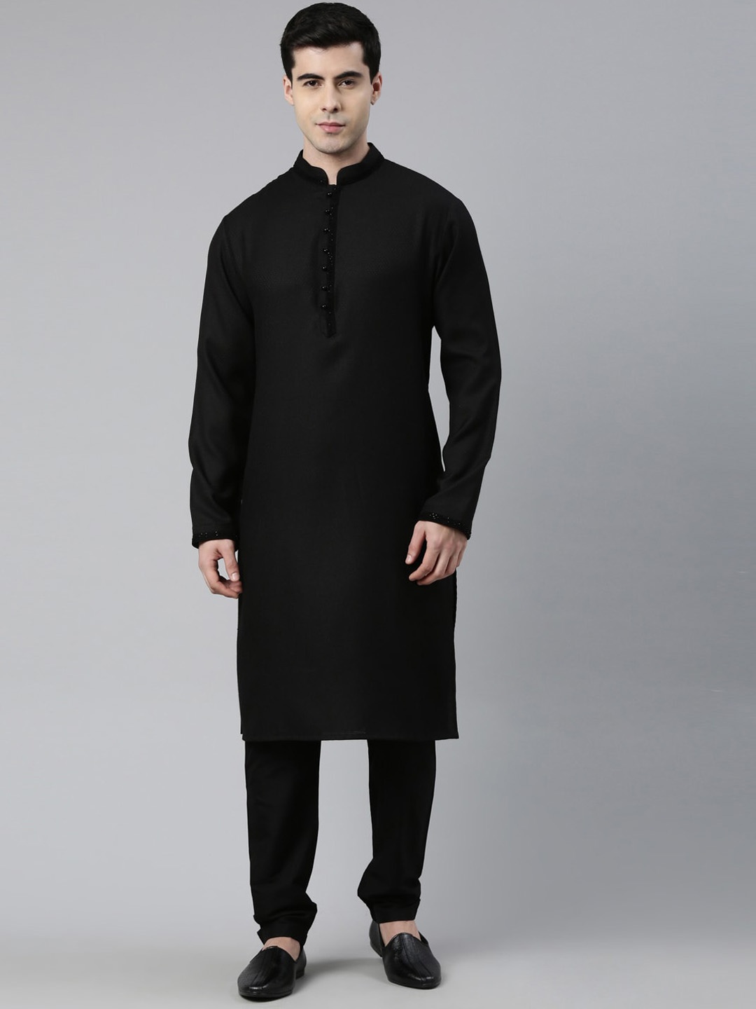 

TheEthnic.Co Ethnic Motifs Woven Design Mandarin Collar Long Sleeves Cotton Kurta, Black