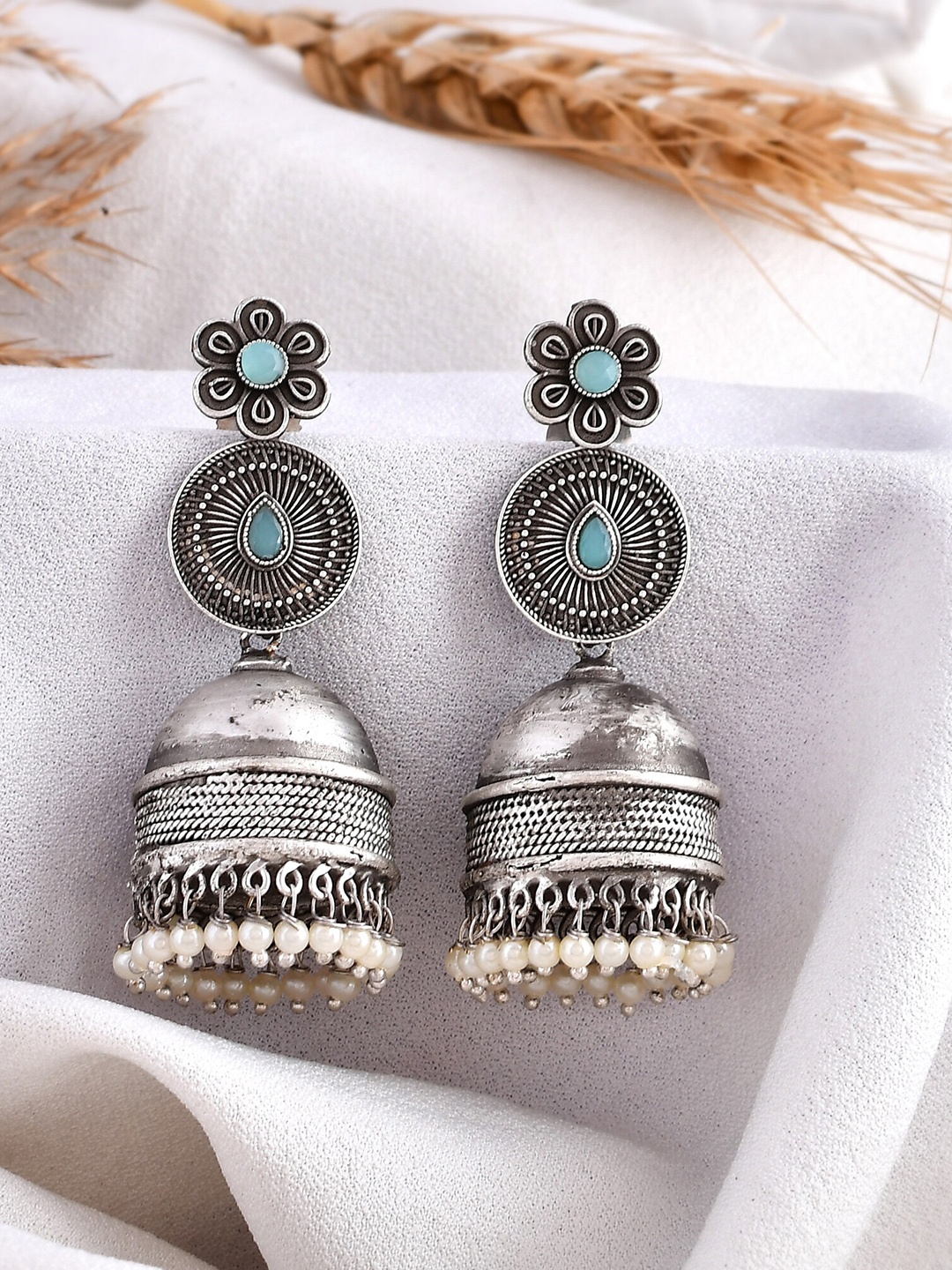 

DASTOOR Silver-Plated Oxodised Beaded Contemporary Jhumkas