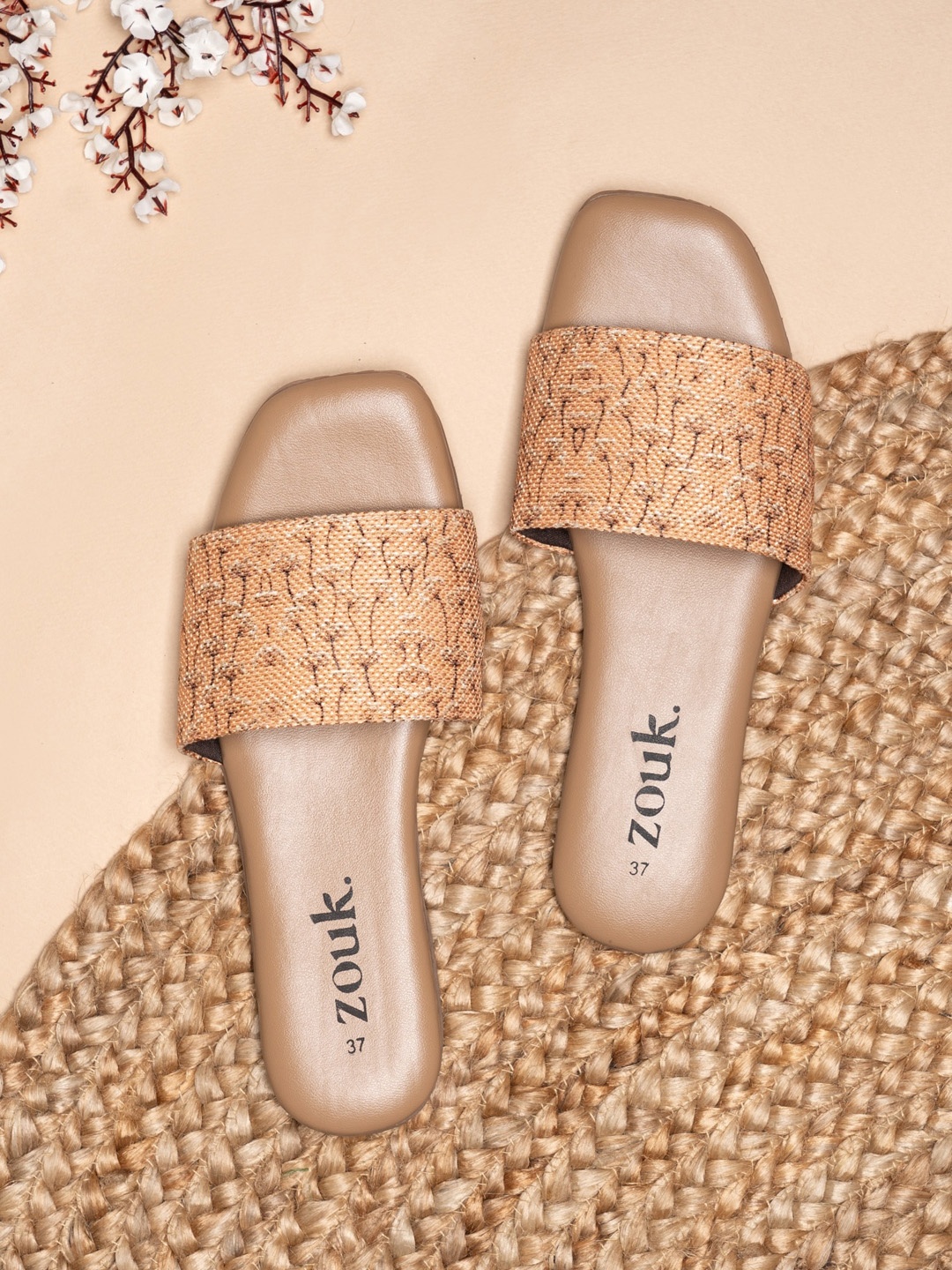 

ZOUK Yelagiri Blooms Printed Fabric Open Toe Flats, Brown