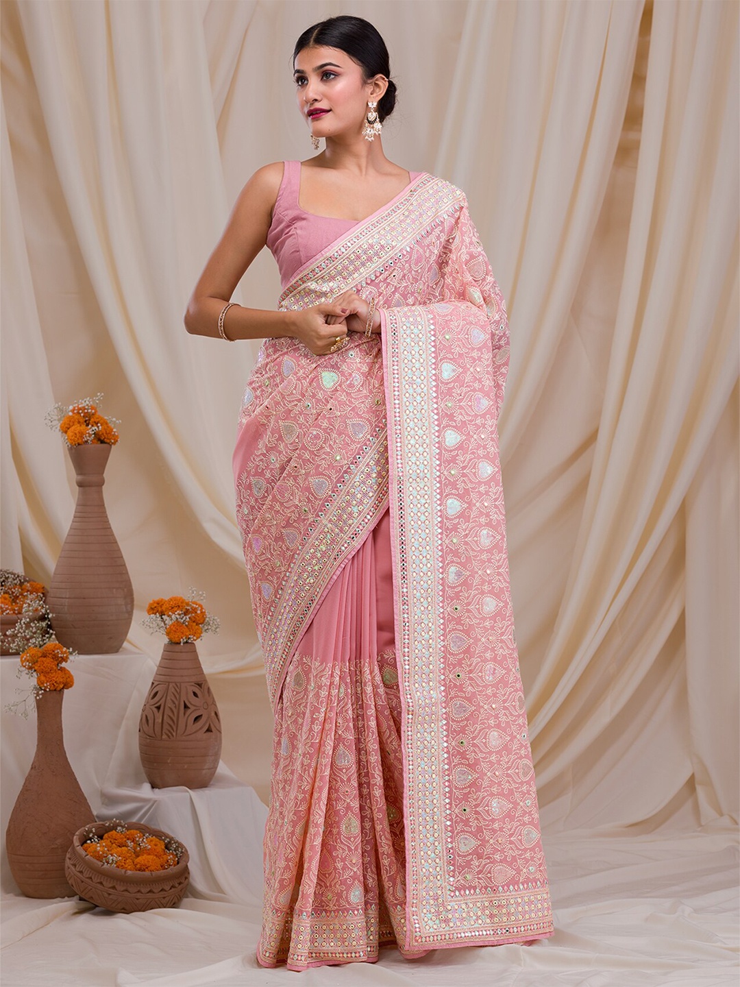 

Koskii Ethnic Motifs Embroidered Saree, Pink