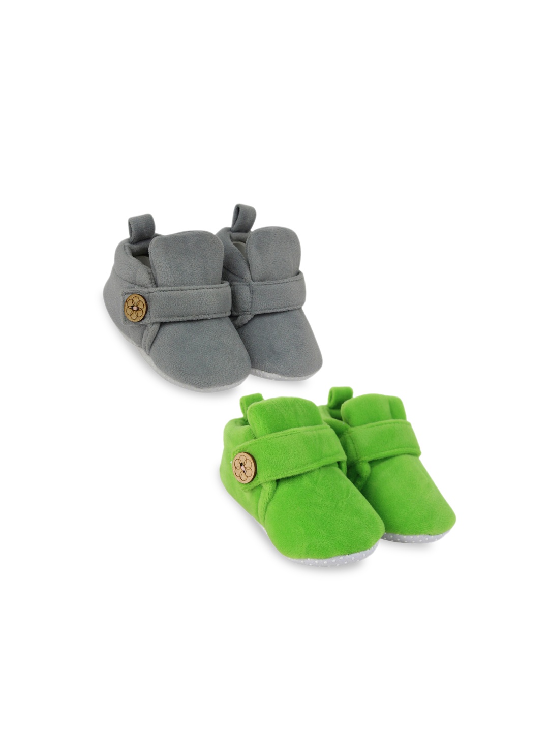 

BAESD Infants Set Of 2 Anti-Skid Sole Velvet Booties, Green