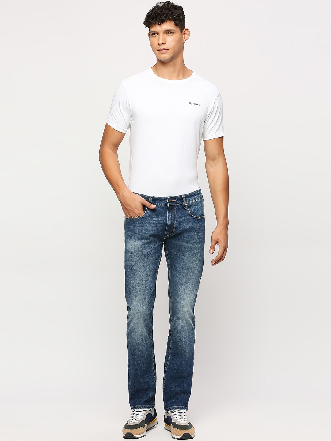 

Pepe Jeans Men Blue Slim Fit Heavy Fade Jeans
