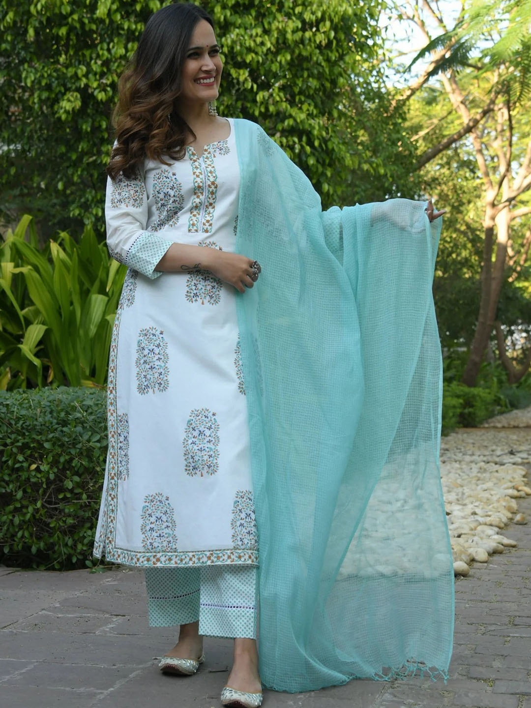 

KALINI Floral Printed Regular Kurta with Trousers & Dupatta, Teal