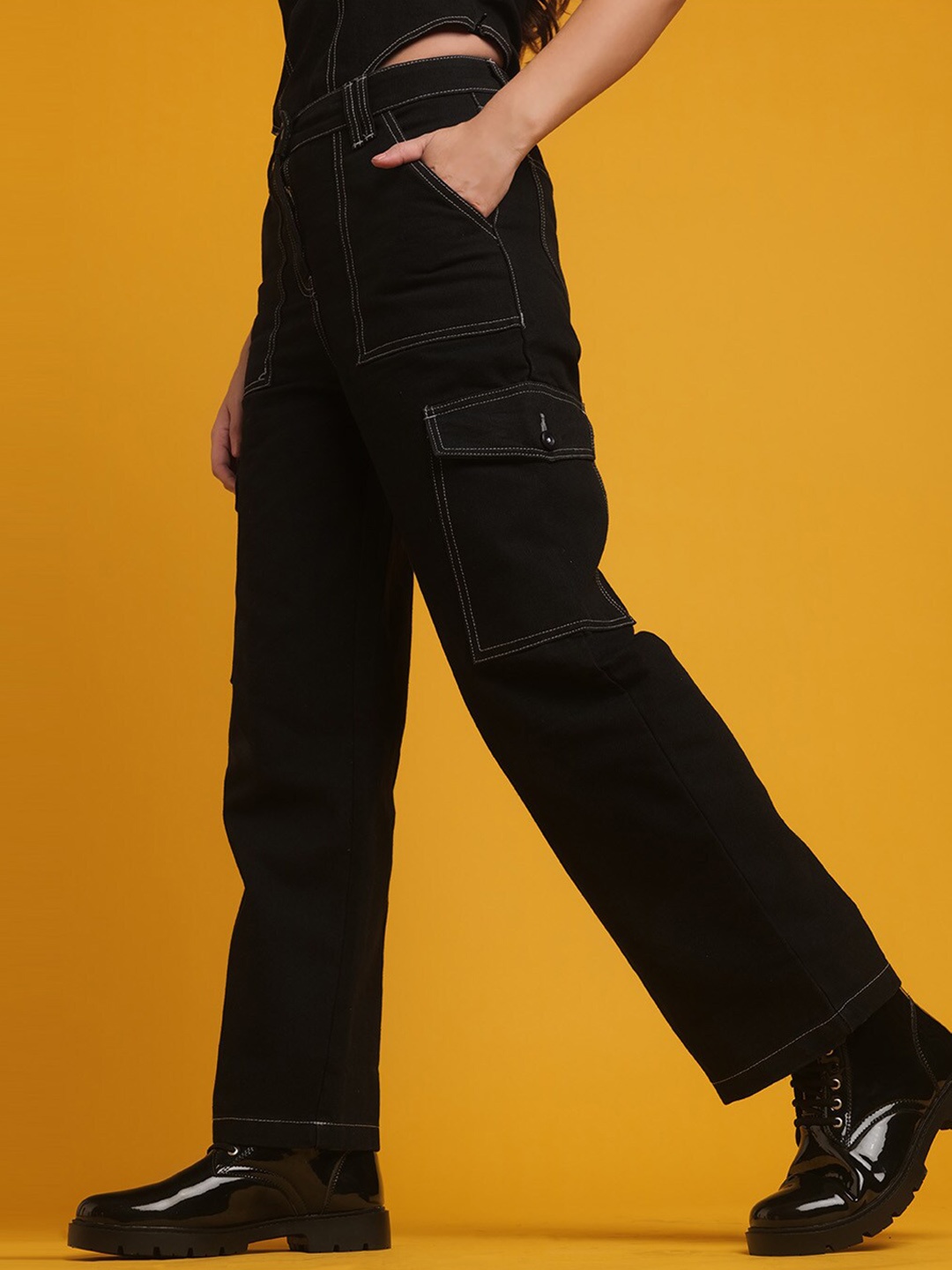 

Freehand by The Indian Garage Co Women Black Flared Clean Look Cargo Jeans