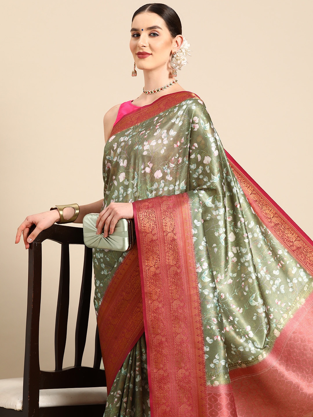 

Silk Land Floral Banarasi Art Silk Digital Print Saree, Olive