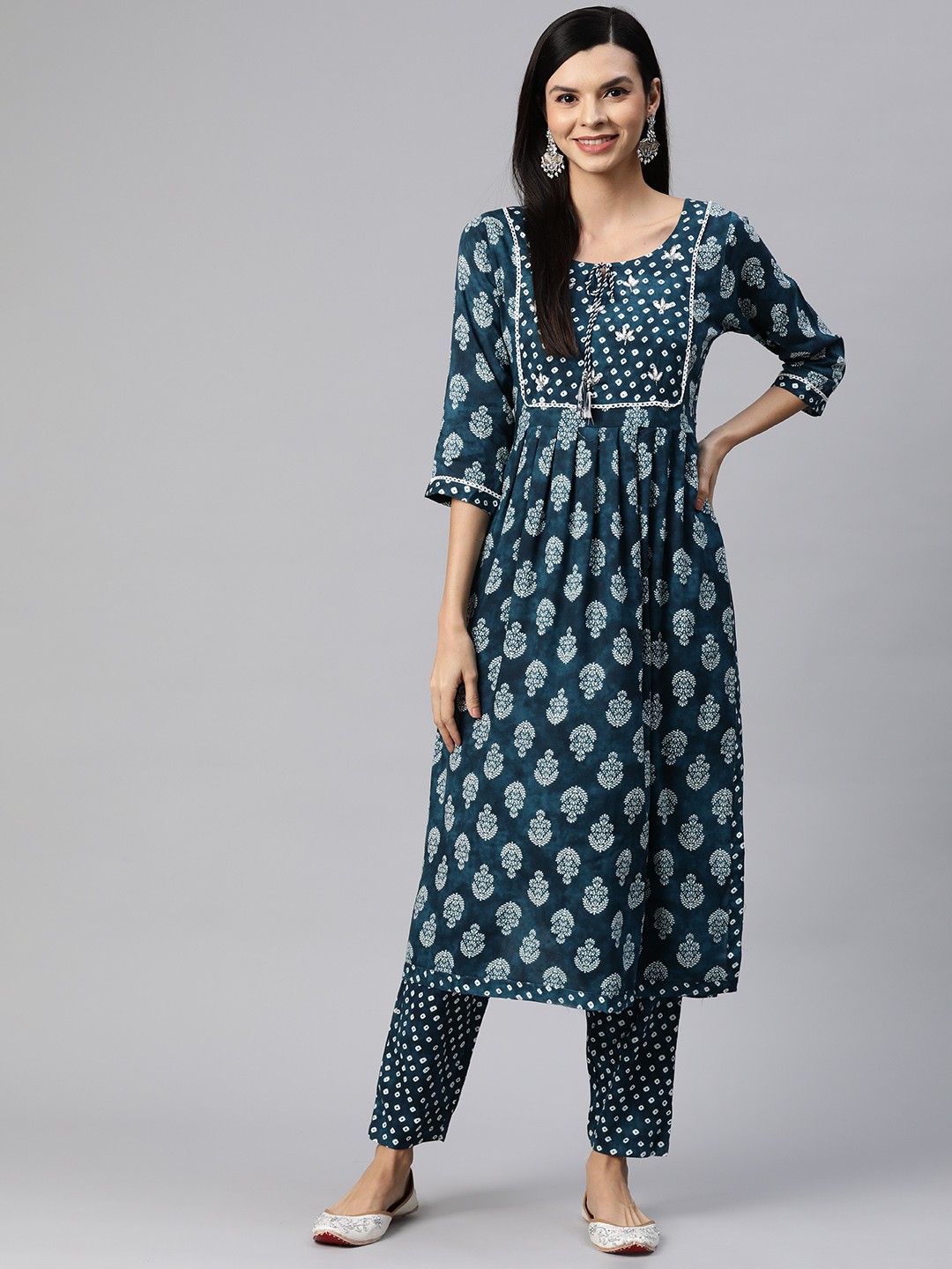 

Readiprint Fashions Floral Printed Pleated Beads and Stones Kurta with Trousers, Navy blue