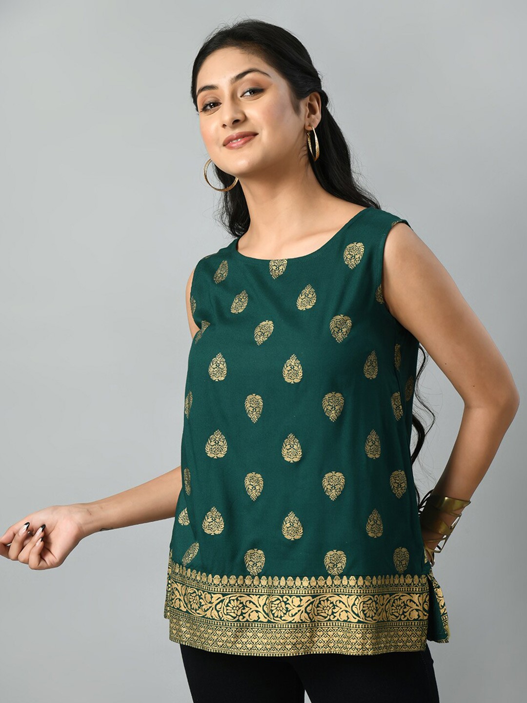

TAKI TAKI Ethnic Motifs Printed Sleeveless Top, Green