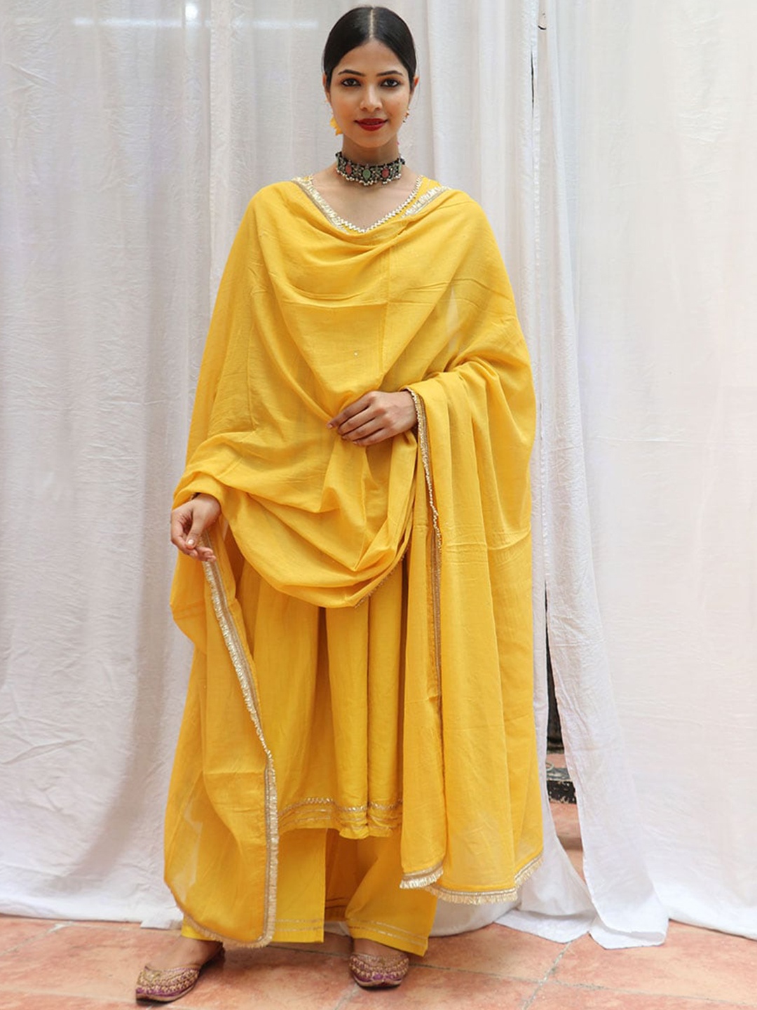

Chidiyaa Angrakha Gotta Patti Pure Cotton Kurta with Palazzos & Dupatta, Yellow