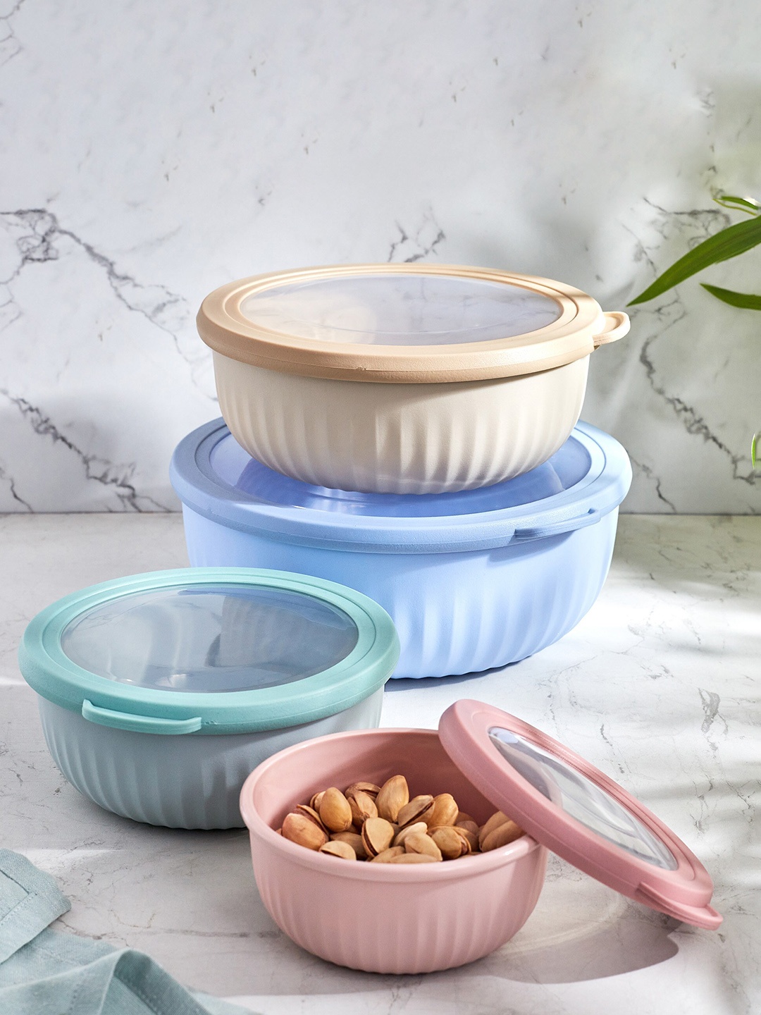 

Home Centre Omnis Aruba Pink & Blue 4 Pieces Kitchen Storage Containers
