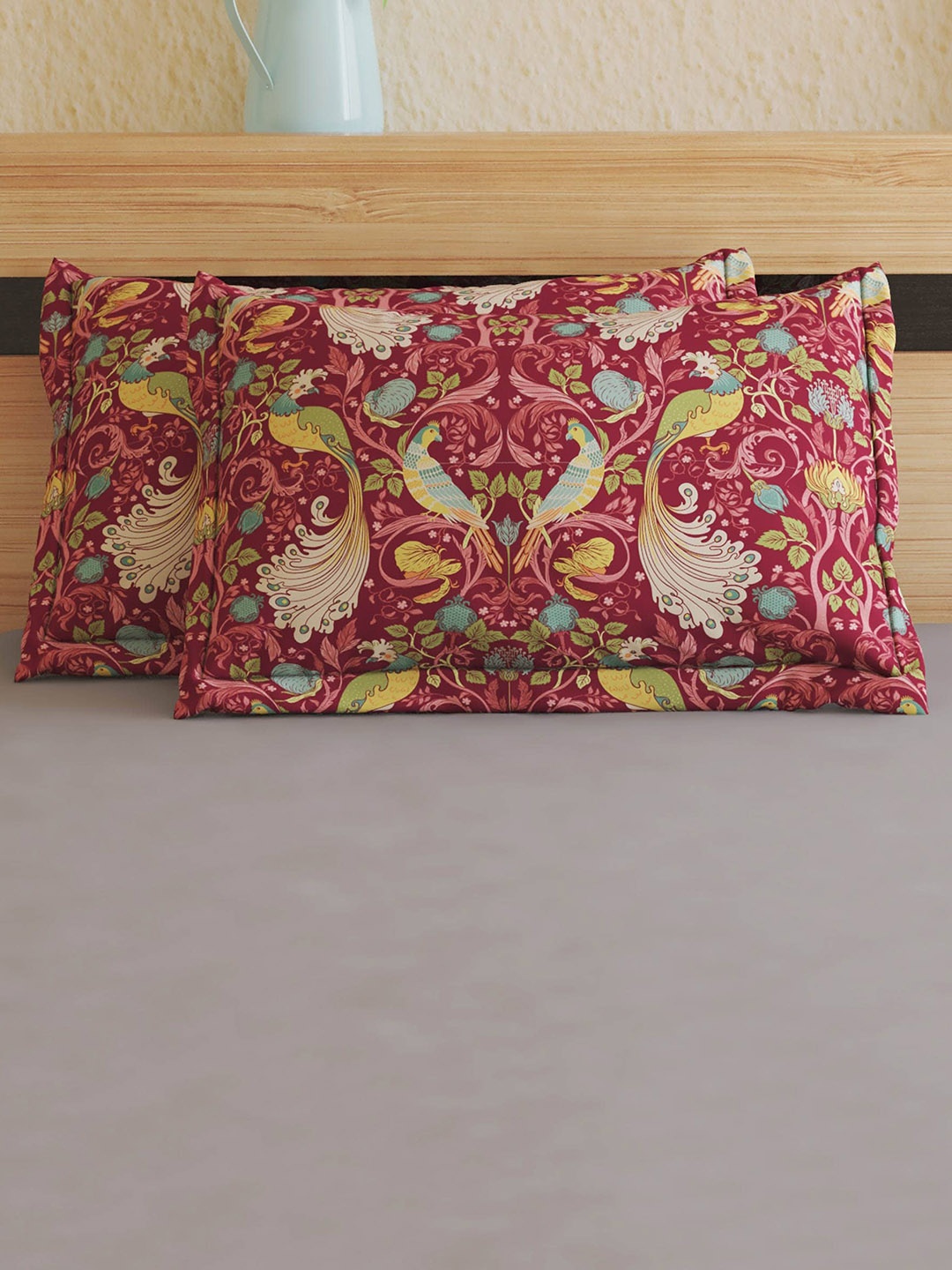 

Home Centre Feslix Loira Red & Yellow 2 Pieces Printed Cotton Pillow Covers