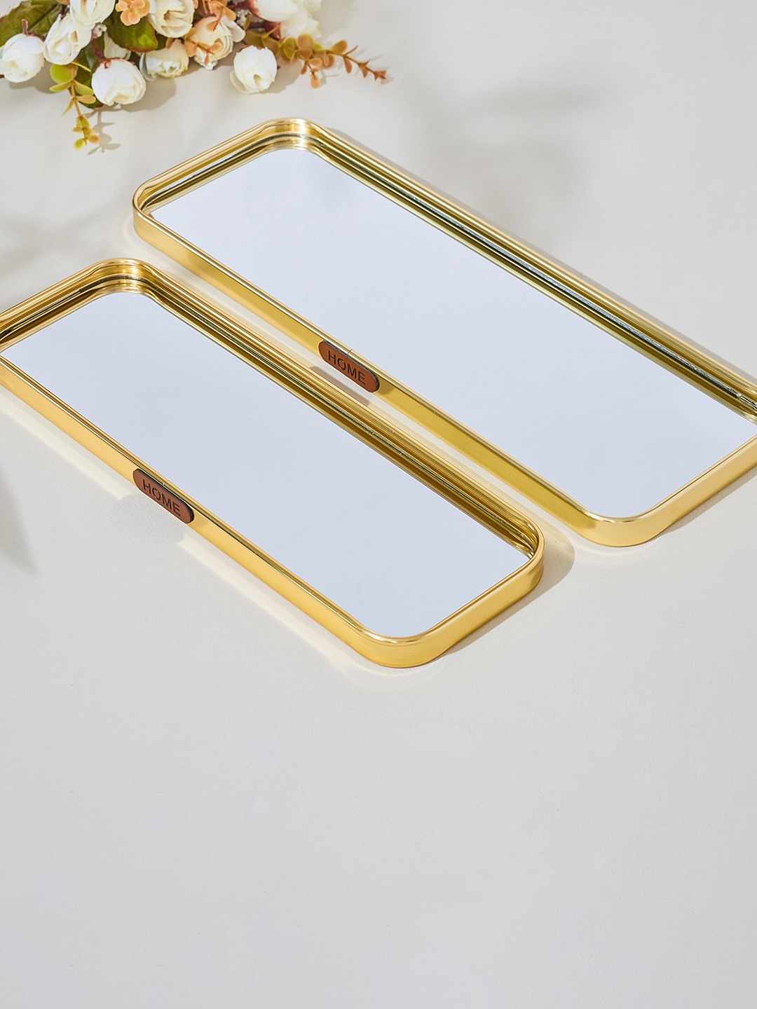 

Home Centre Selena Gold-Toned 2 Pieces Metal Decorative Mirror Trays
