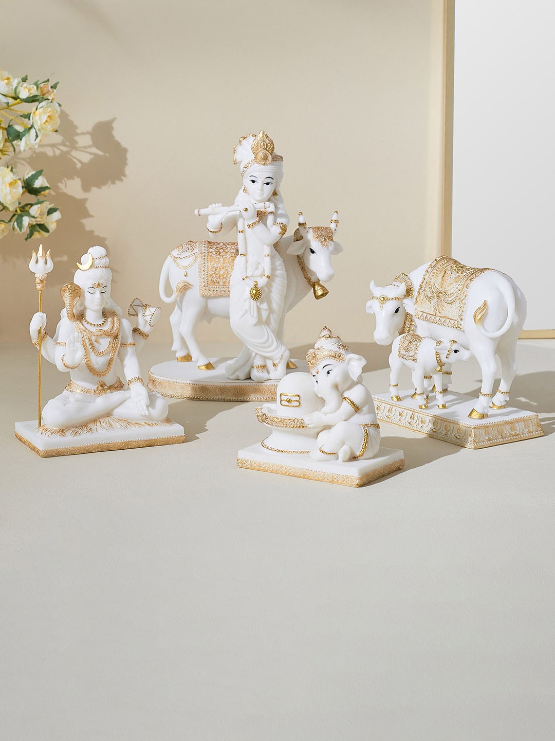 

Home Centre Dhayana White & Gold-Toned Lord Shiva Showpiece