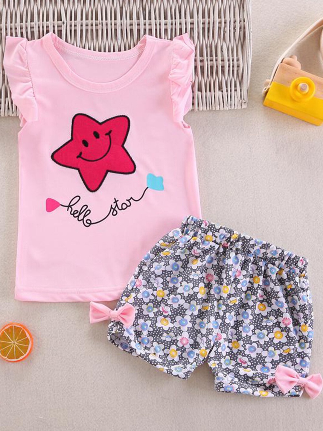 

Bold N Elegant Girls Printed Pure Cotton T-shirt with Shorts, Pink