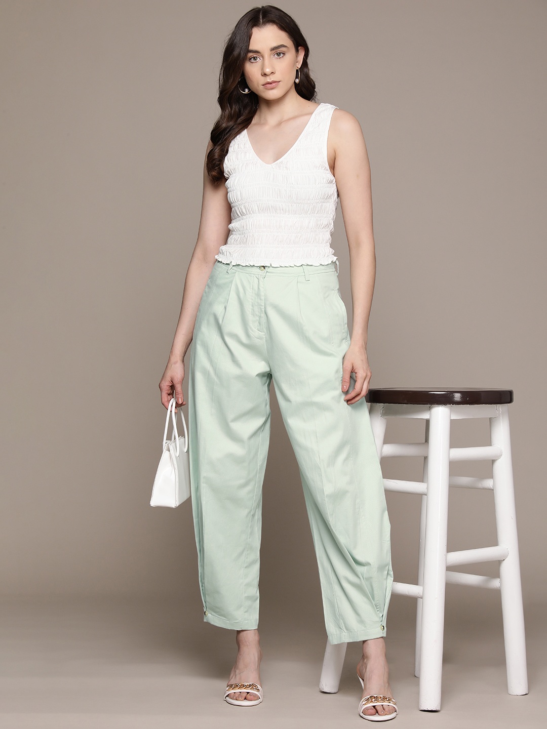 

Moda Rapido Women Pure Cotton Cropped Trousers, Green