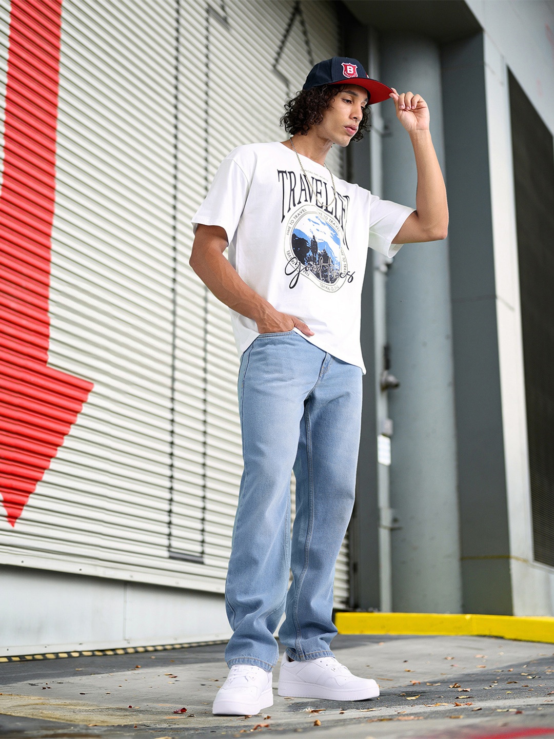 

HERE&NOW Graphic Printed Drop-Shoulder Sleeves Pure Cotton Boxy T-shirt, White