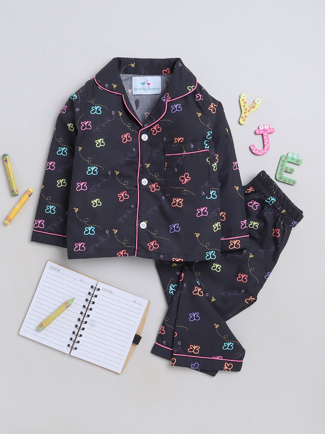 

Knitting Doodles Kids Conversational Printed Shirt With Pyjamas, Black
