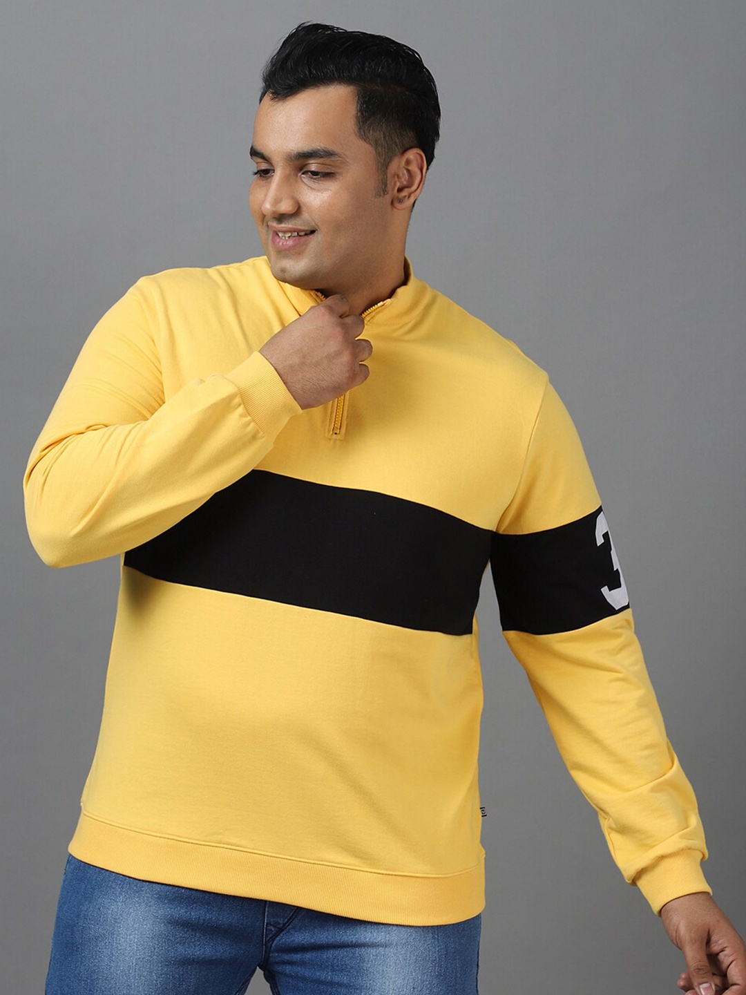 

Urbano Plus Men Striped & Numeric Print Sweatshirt, Yellow