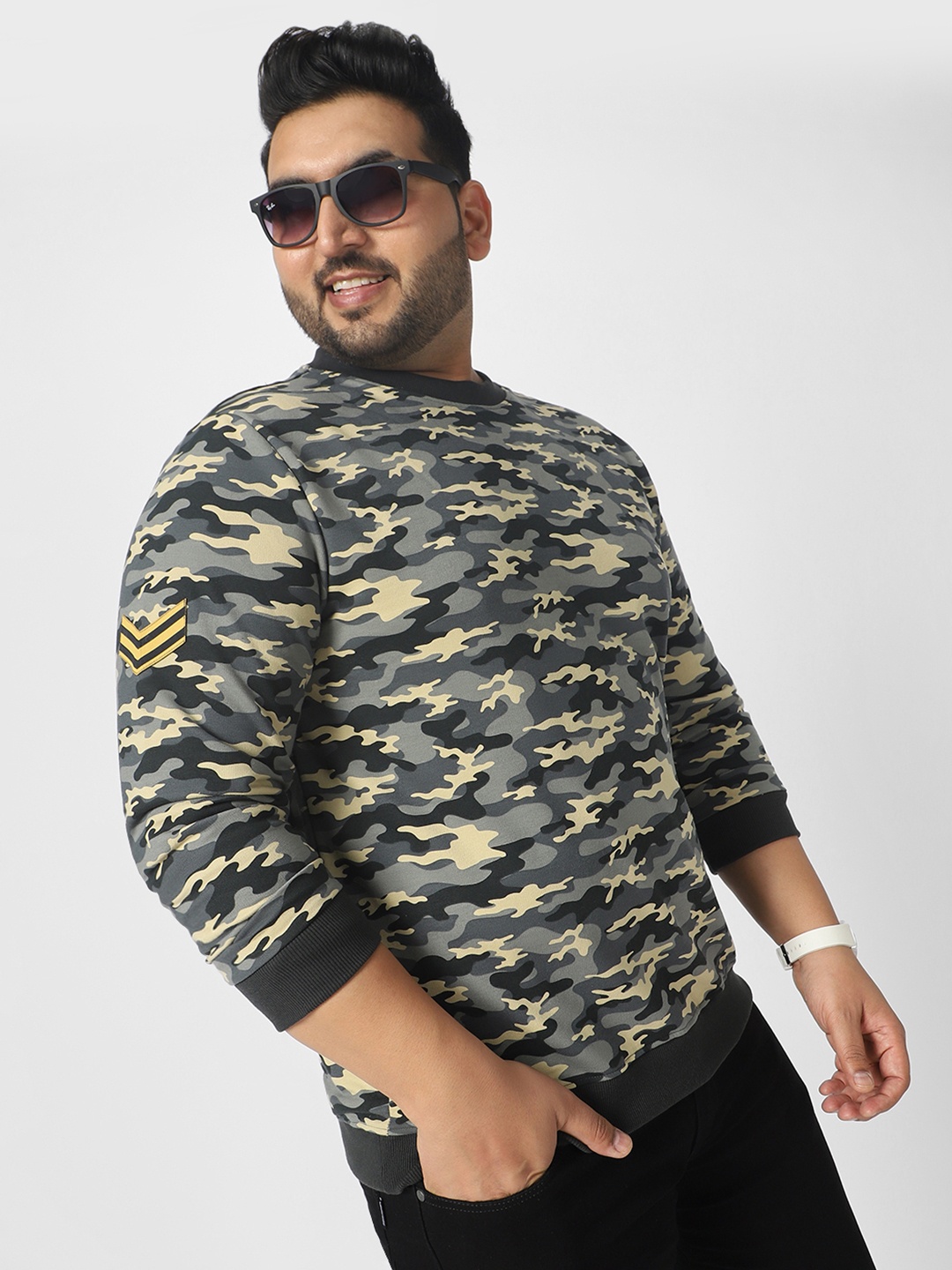 

Urbano Plus Men Camouflage Print Sweatshirt, Grey