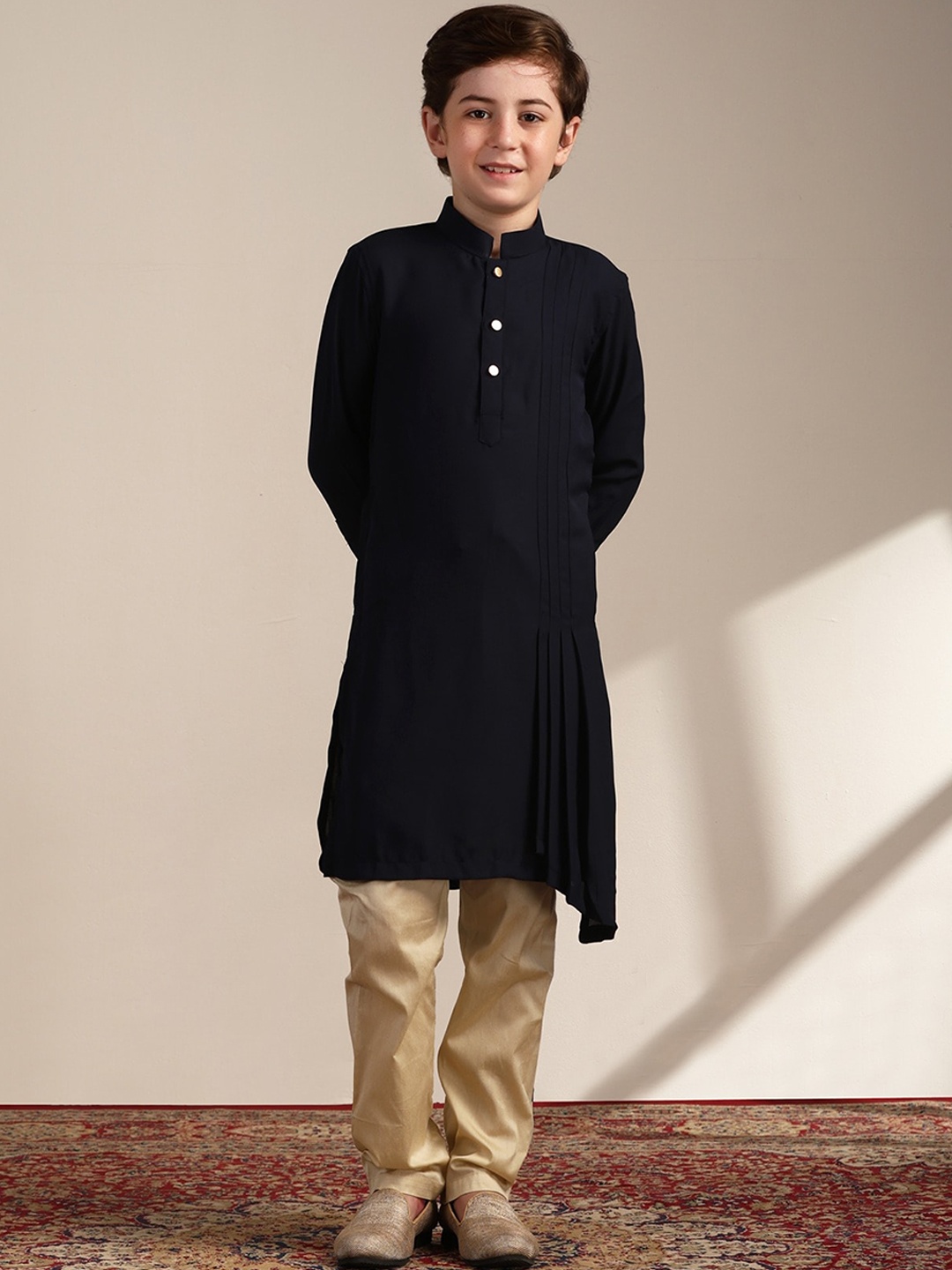 

Manyavar Boy Regular Kurta With Pyjamas & Nehru Jacket, Black