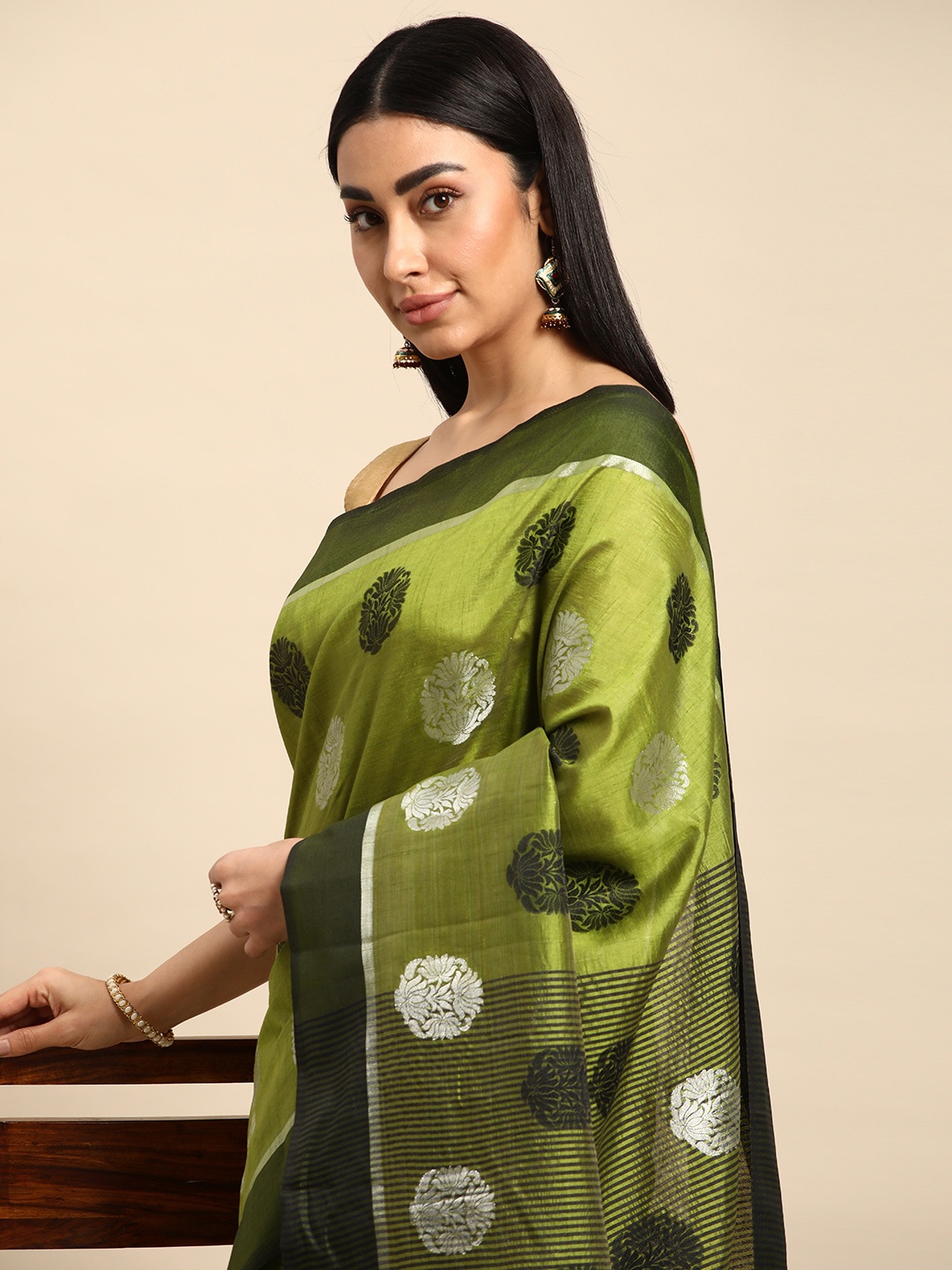

Kalyan Silks Floral Woven Design Pure Silk Tussar Saree, Green