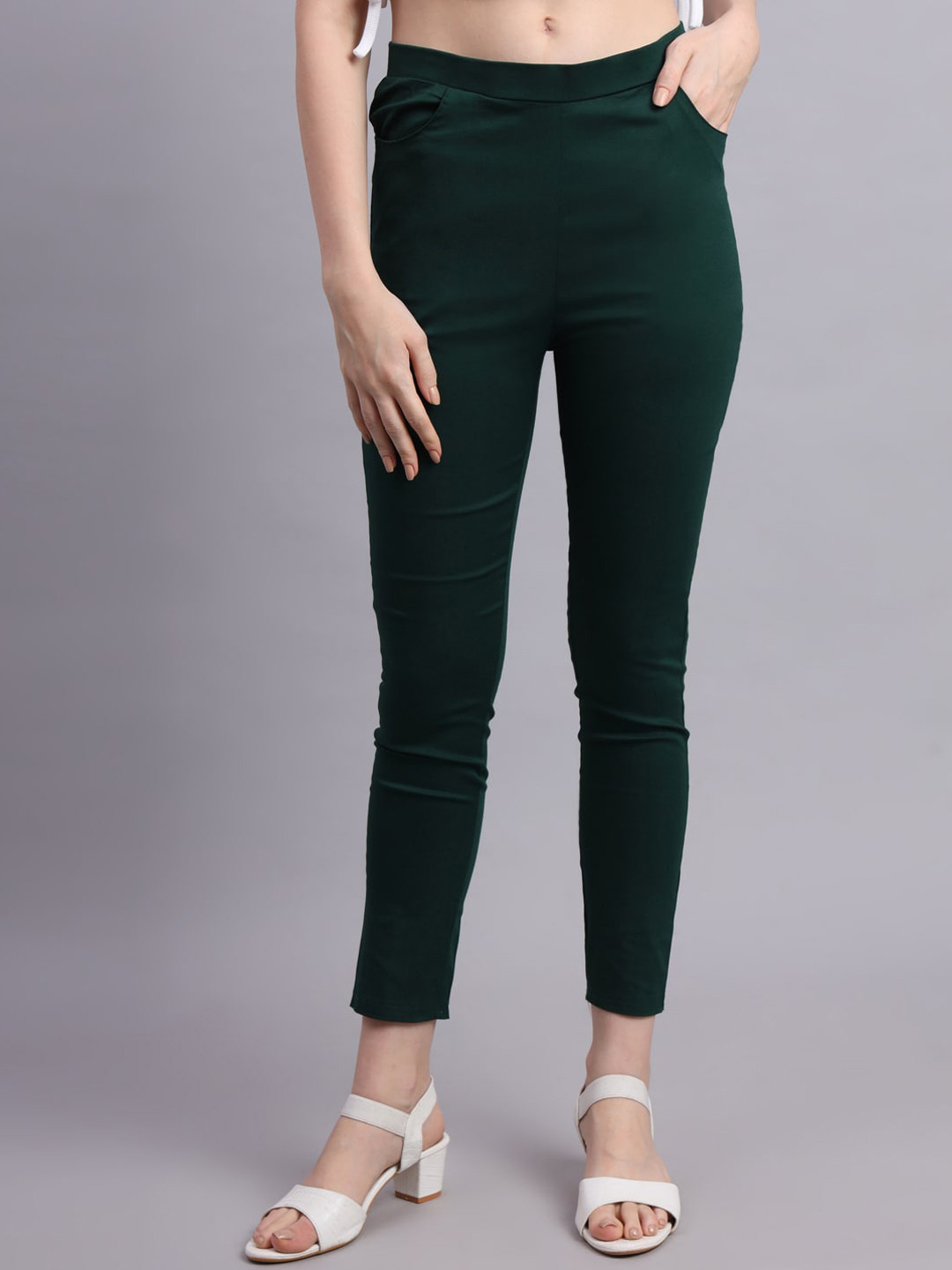 

Vastraa Fusion Women Smart Plain Skinny Fit Cigarette Trousers, Green