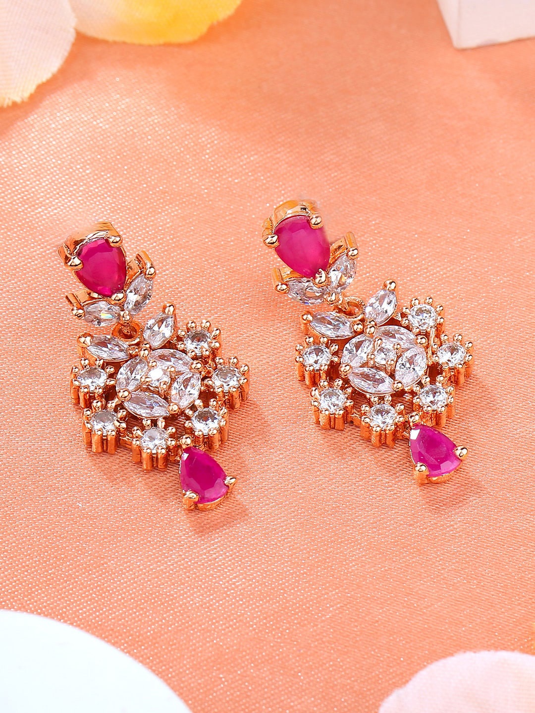 

Estele Floral Shaped Rose Gold-Plated Studs Earrings