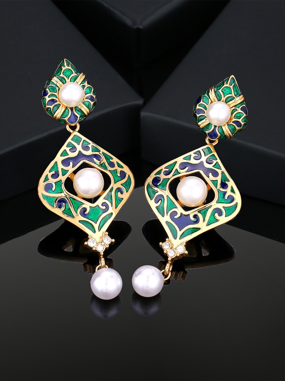 

Estele Gold-Plated Geometric Drop Earrings