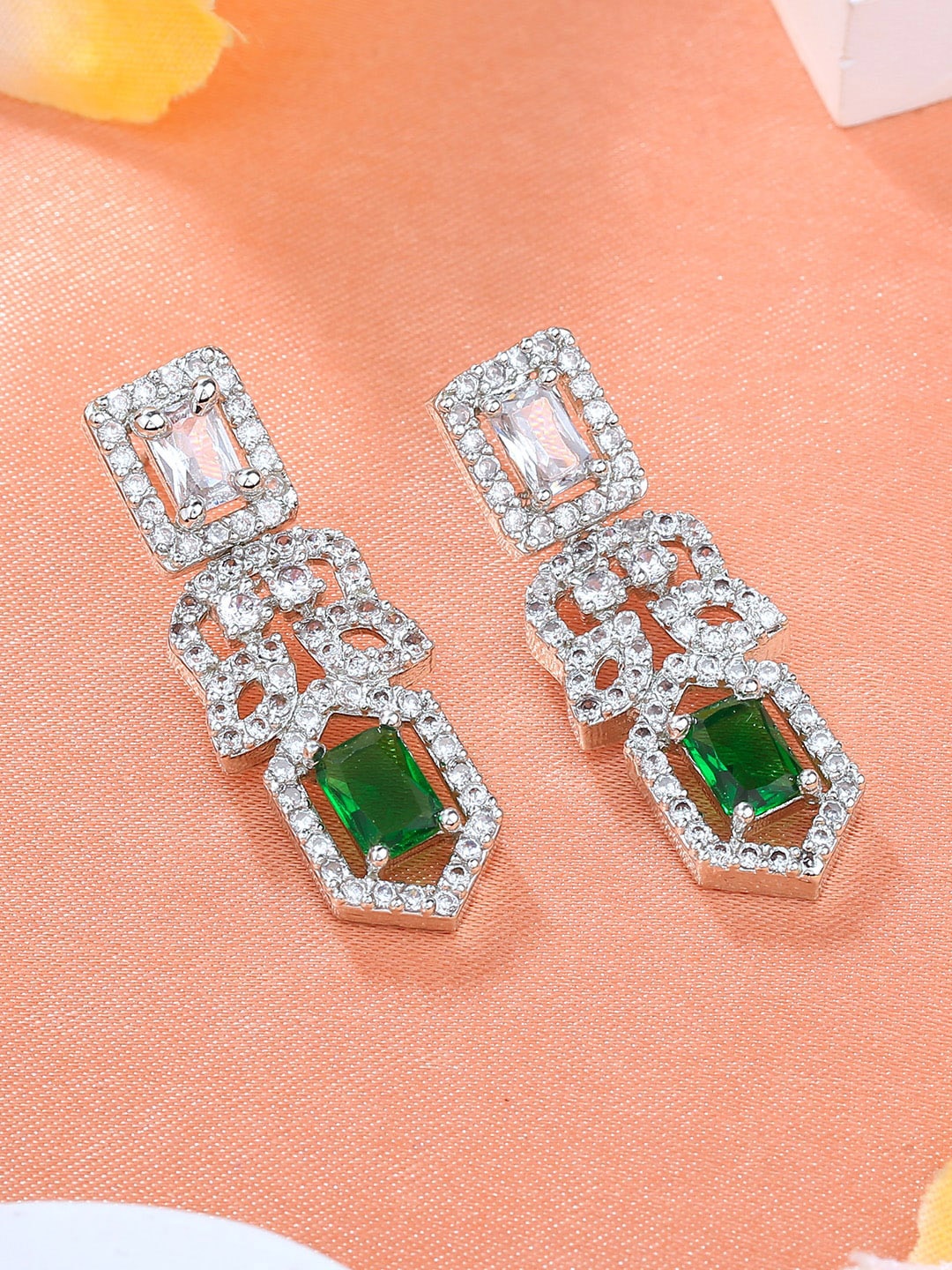 

Estele Rhodium-Plated Geometric Shaped Drop Earrings, Silver