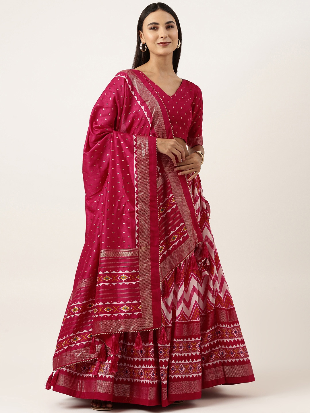 

LOOKNBOOK ART Printed Semi-Stitched Lehenga & Unstitched Blouse With Dupatta, Pink