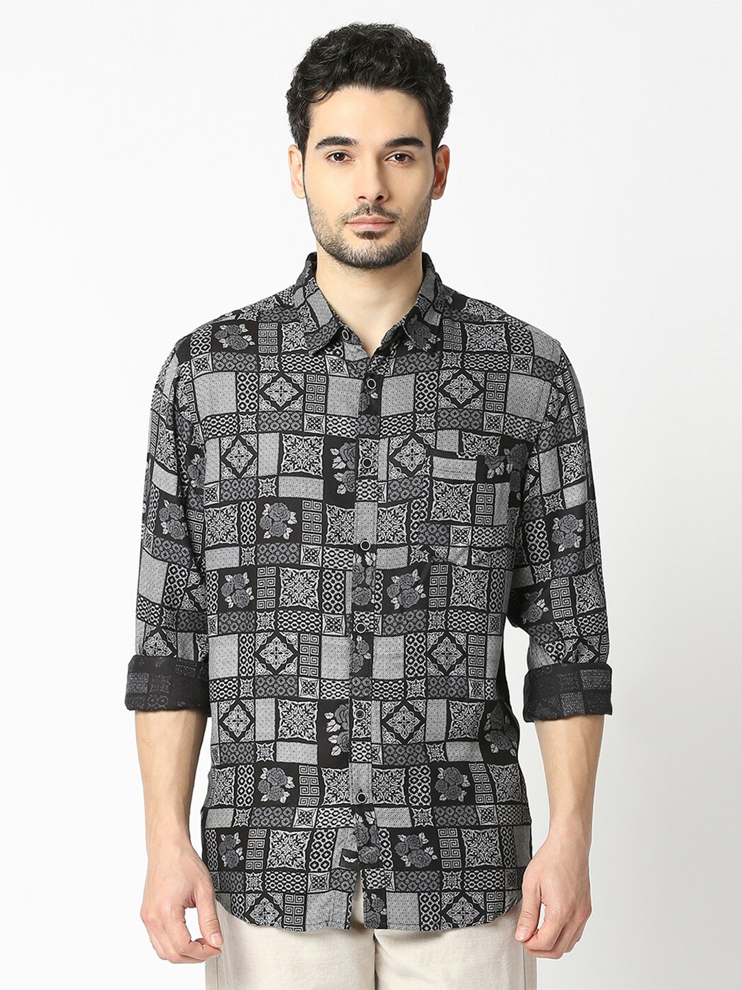 

VALEN CLUB Ethnic Motifs Printed Slim Fit Cotton Casual Shirt, Black