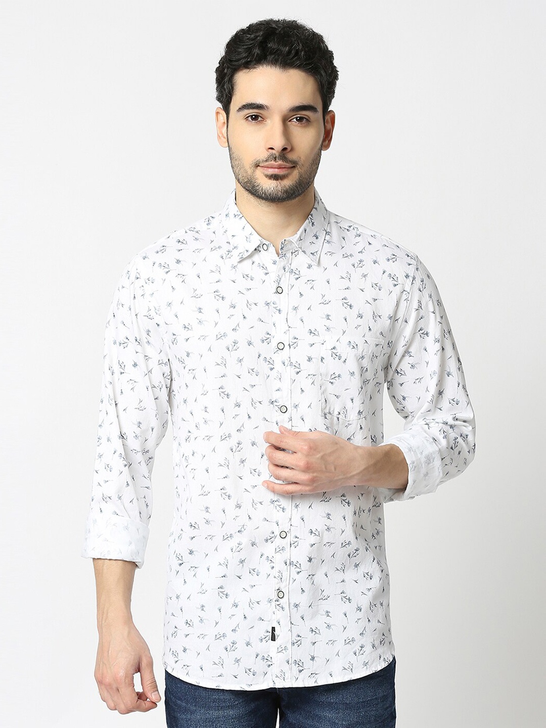 

VALEN CLUB Floral Printed Slim Fit Floral Opaque Cotton Casual Shirt, White