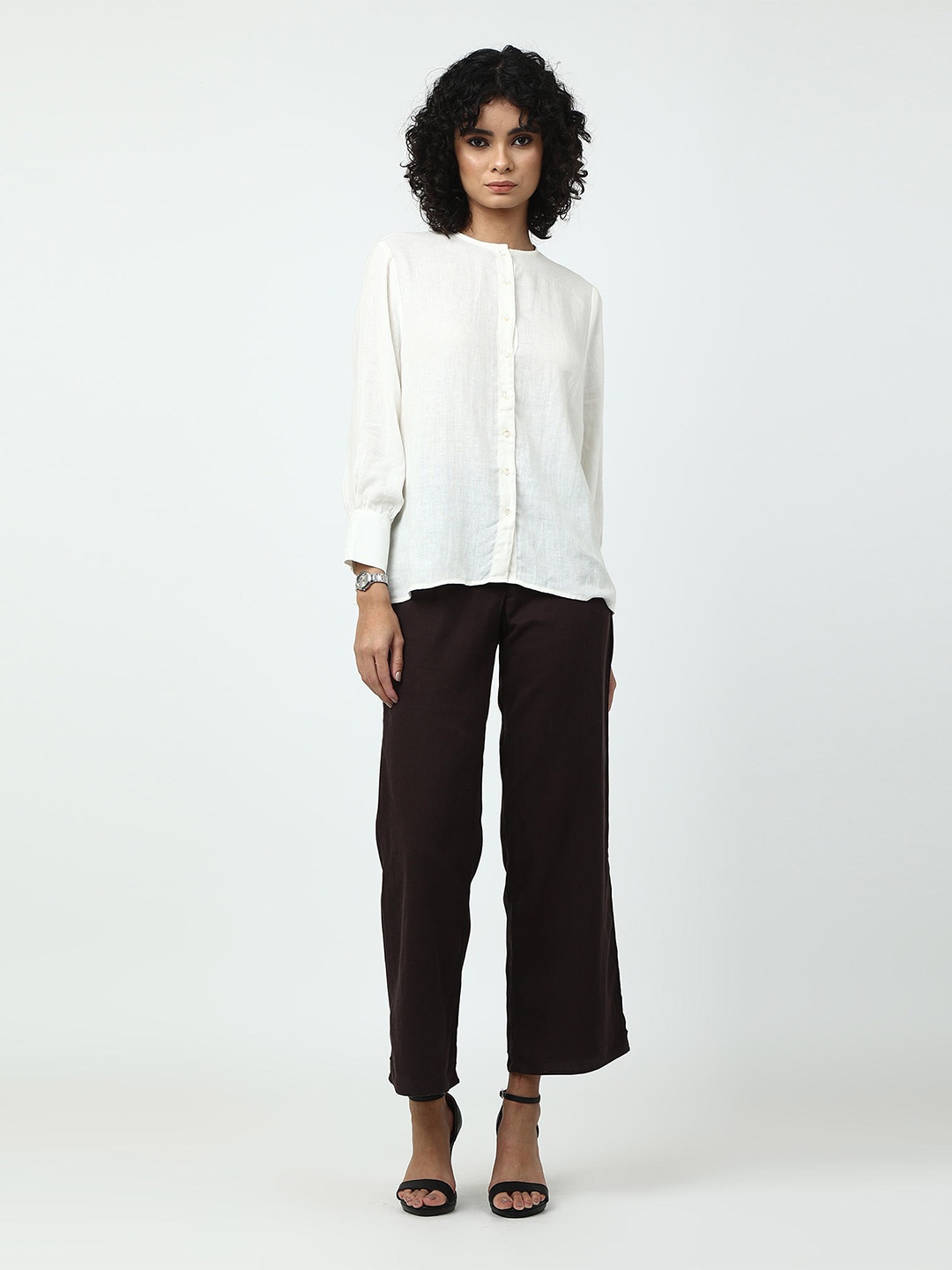

Saltpetre Classic Opaque Organic Linen Casual Shirt, Off white
