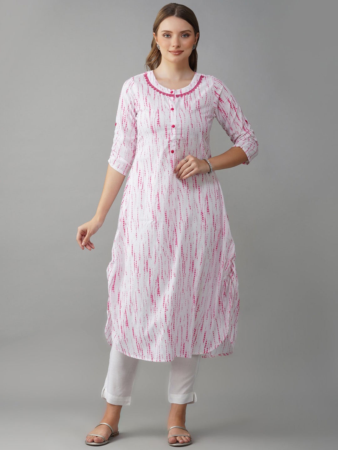 

METRO-FASHION Abstract Printed A-Line Kurta with Trousers, Pink