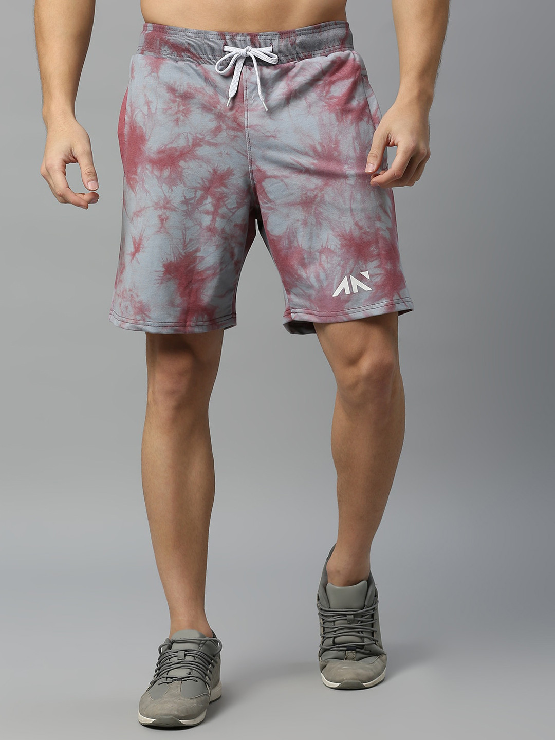 

AESTHETIC NATION Men Abstract Printed Mid-Rise Regular Fit Cotton Sports Shorts, Grey