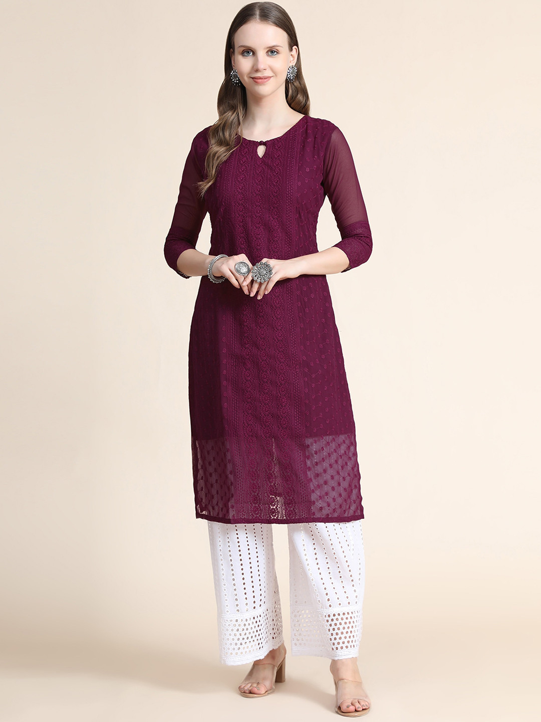 

BLACK SCISSOR Floral Embroidered Keyhole Neck Chikankari Kurta, Burgundy
