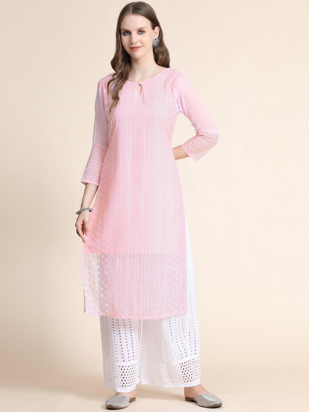 

BLACK SCISSOR Chikankari Embroidered Keyhole Neck Straight Kurta, Pink