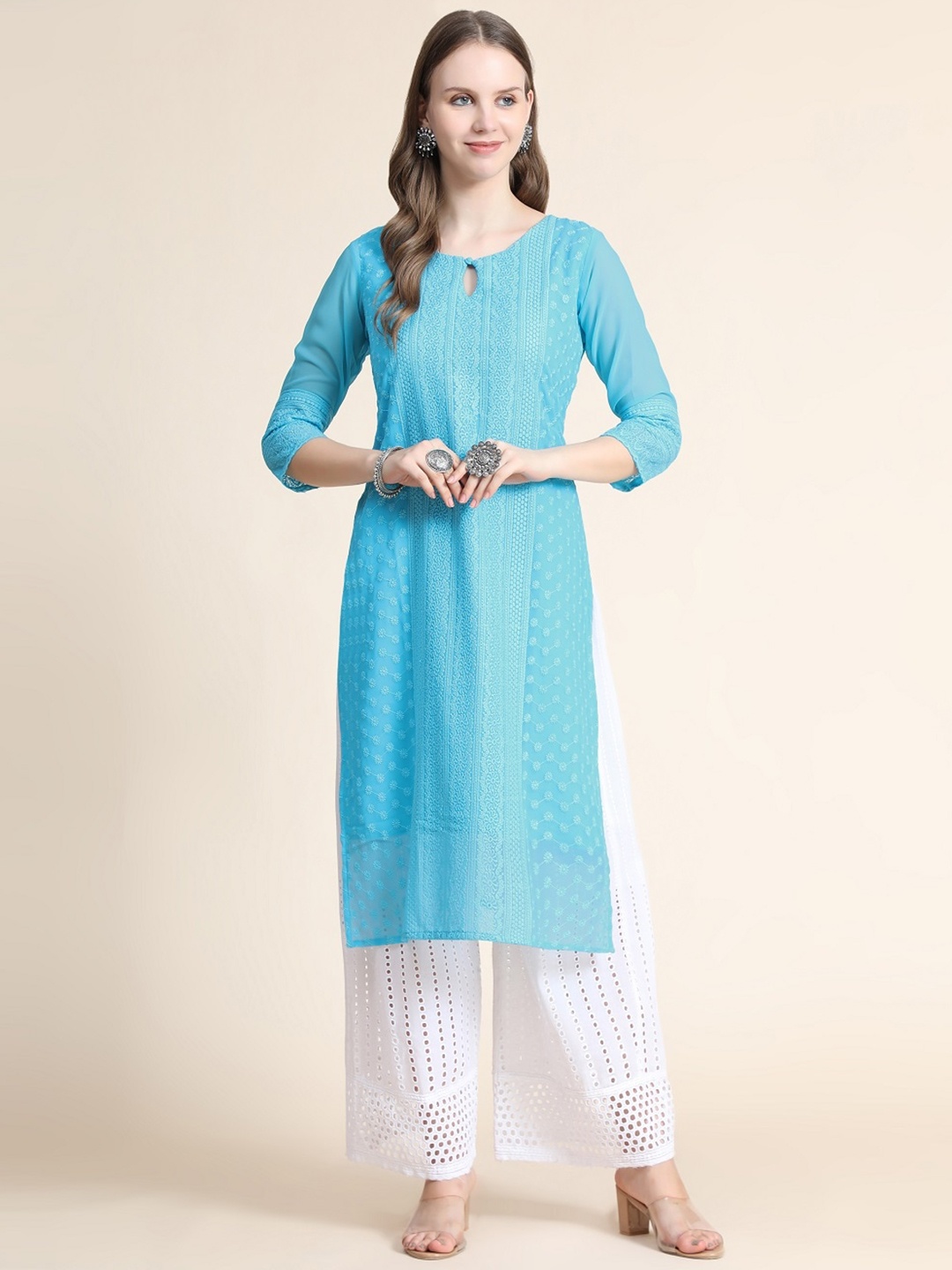 

BLACK SCISSOR Ethnic Motifs Embroidered Keyhole Neck Chikankari Straight Georgette Kurta, Blue