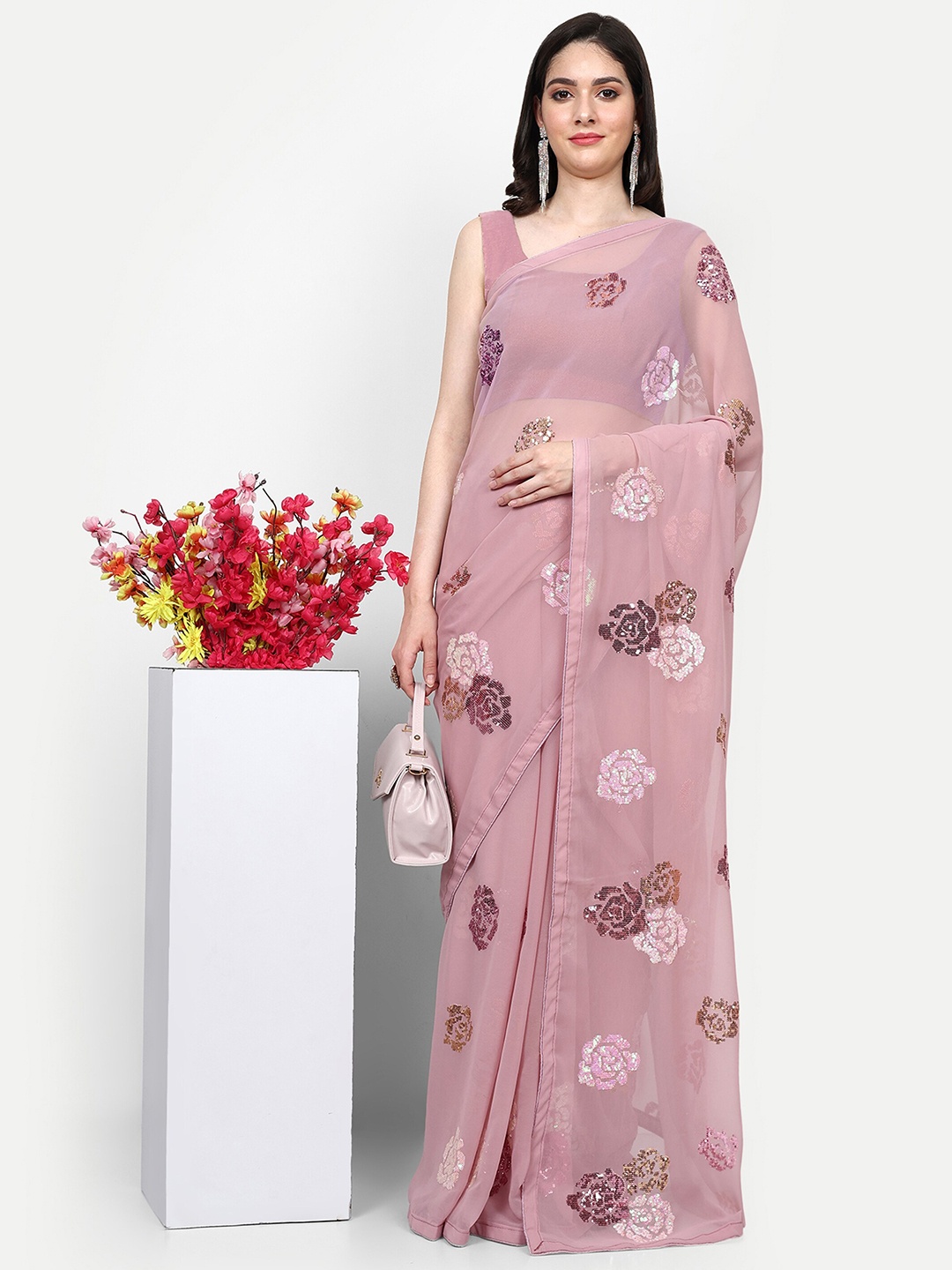 

DWIZA ENTERPRISE Floral Embellished Sequinned Pure Georgette Saree, Peach