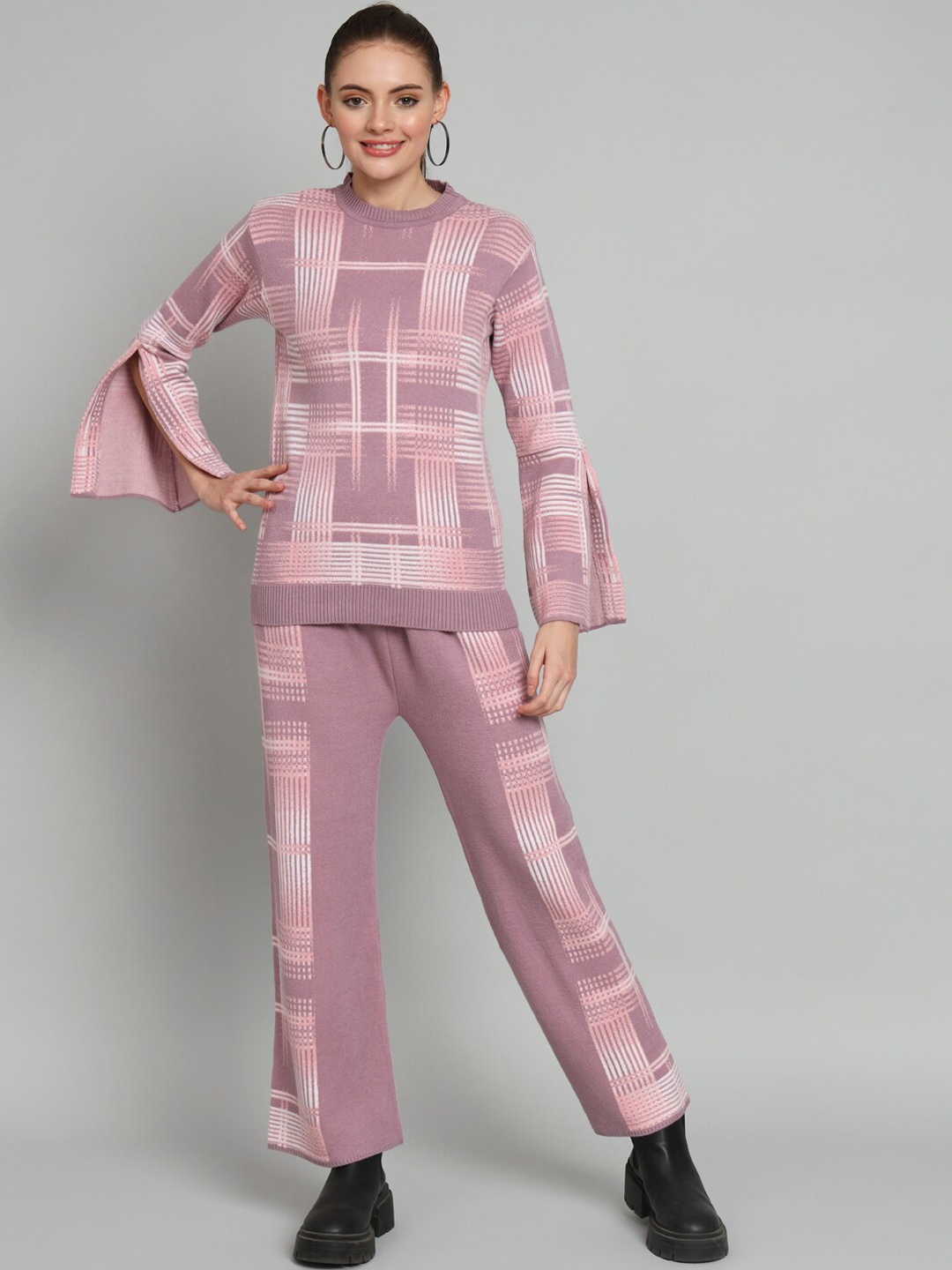 

BROOWL Checked Sweatshirt With Trousers, Lavender