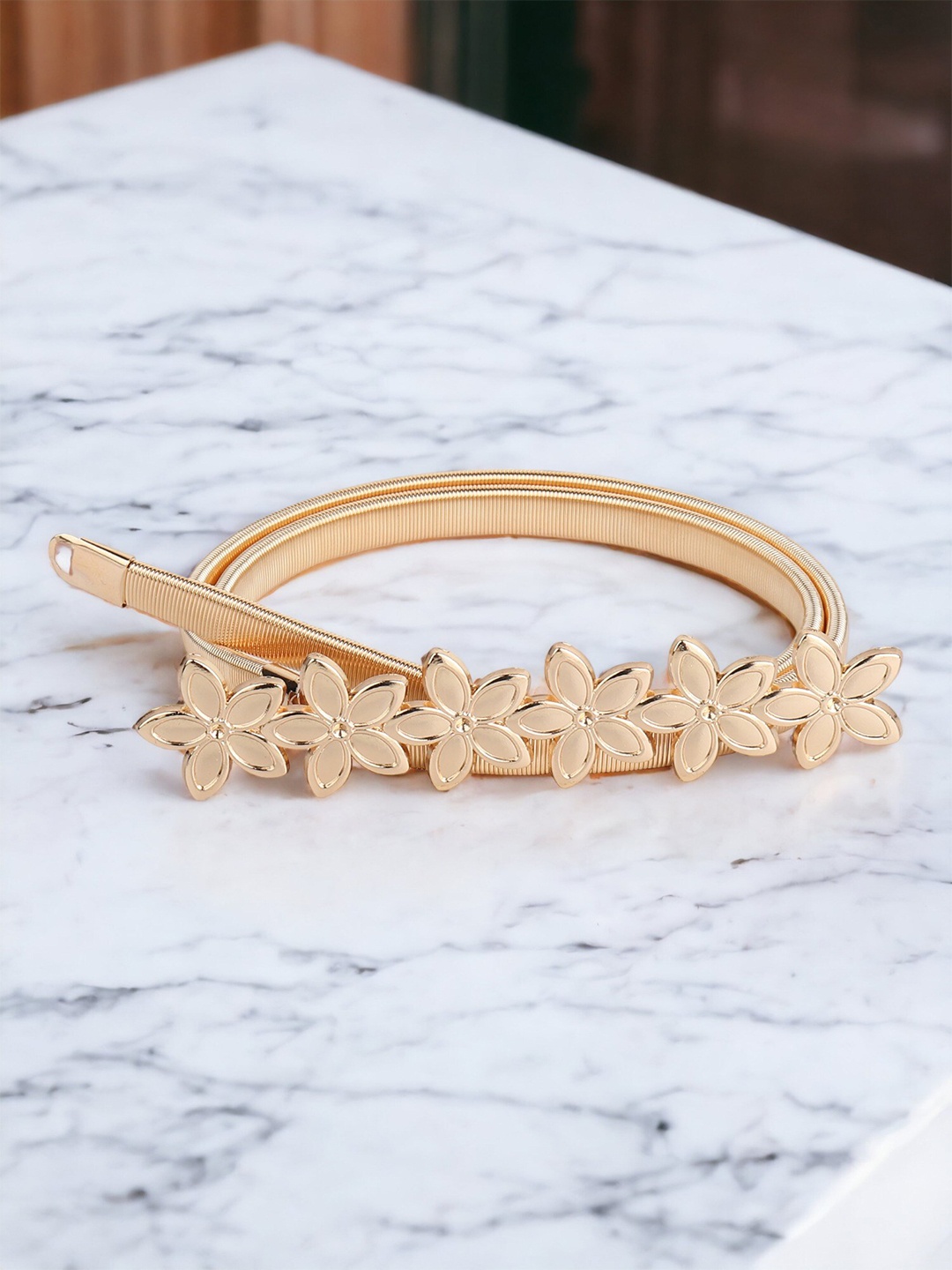 

DressBerry Women Gold-Toned Metal Spring Belt