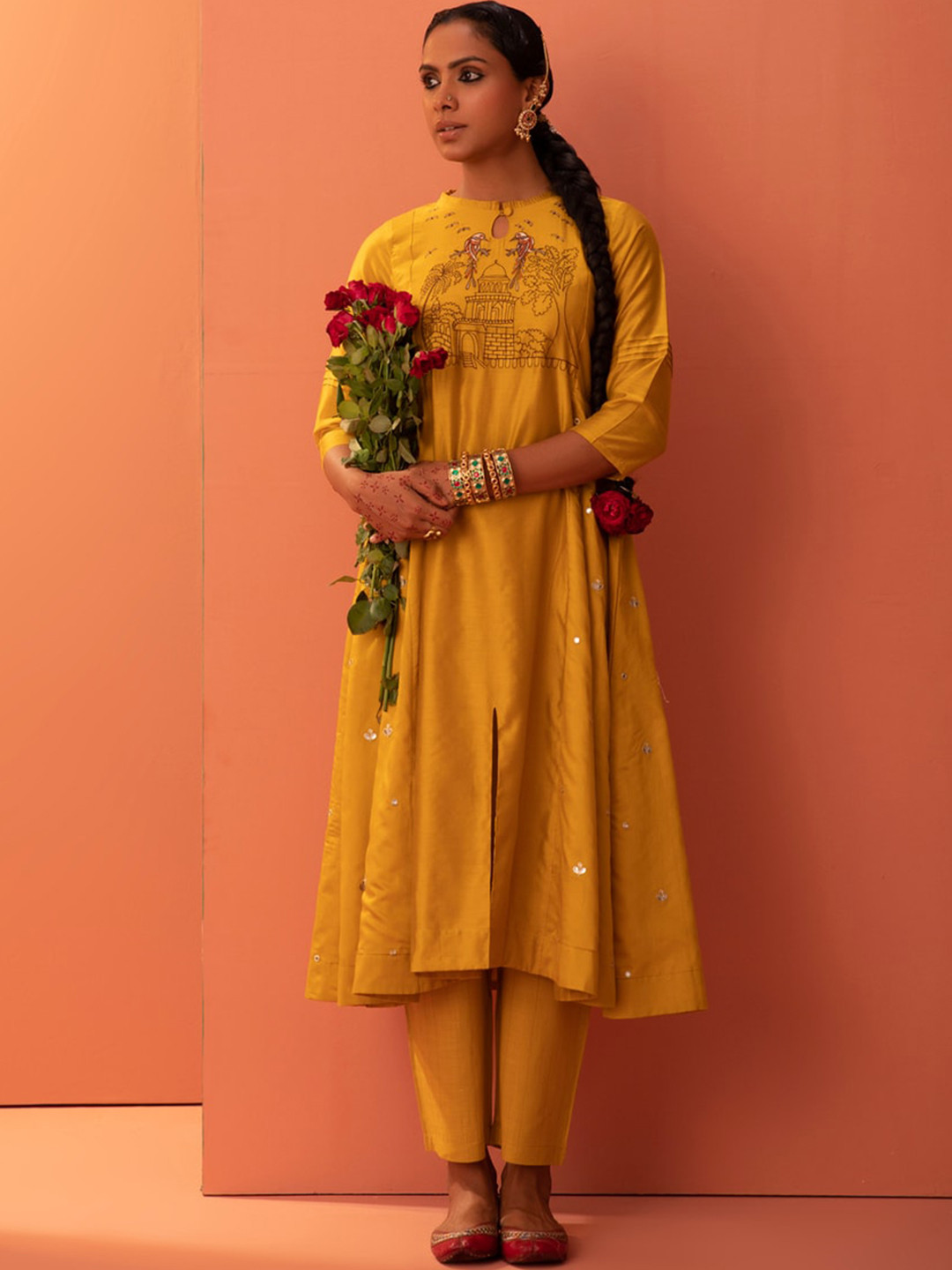 

NH KAPDEWALA Ethnic Motifs Printed Empire Chanderi Cotton Kurta with Trousers, Yellow